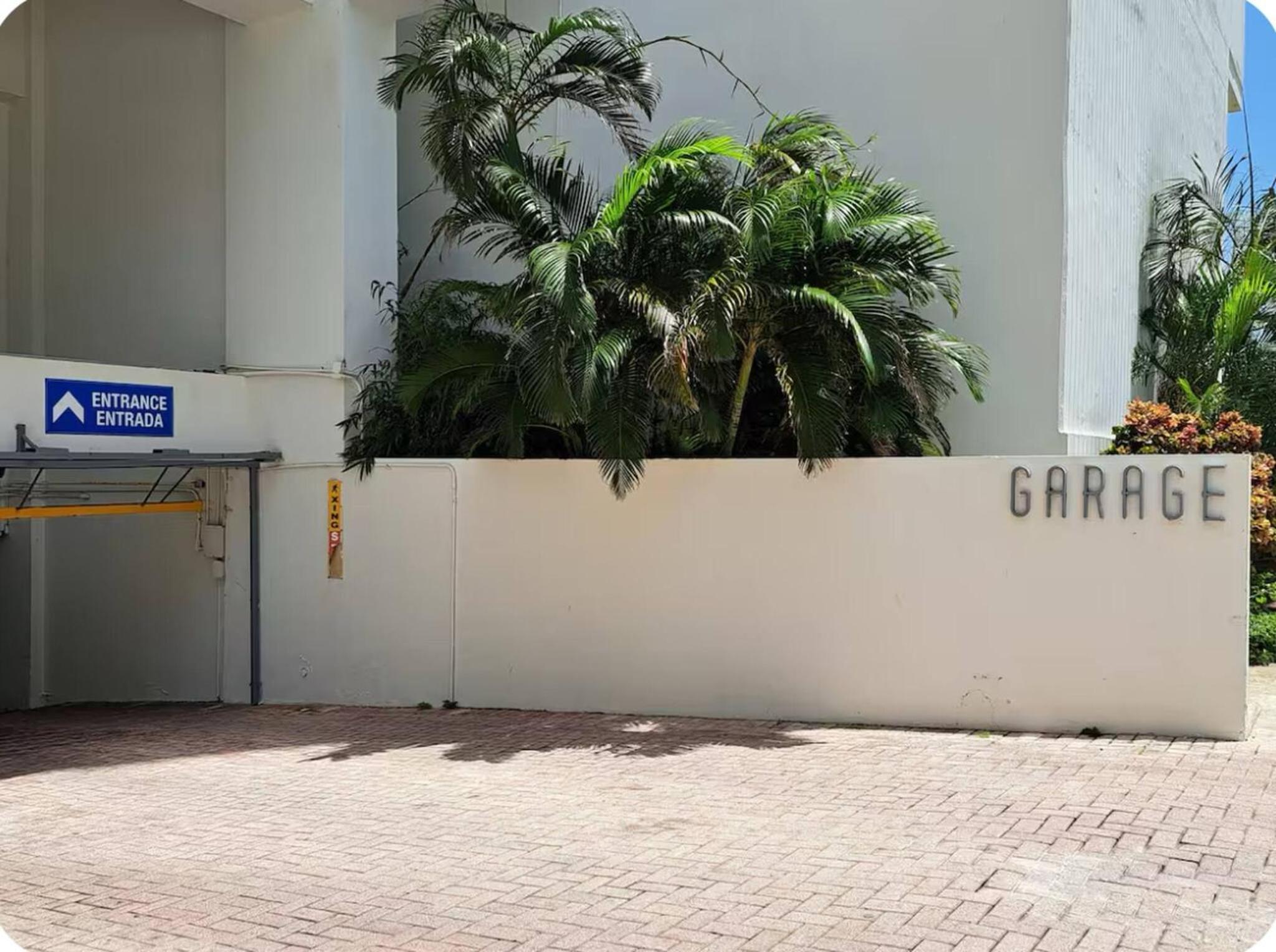 Isla Verde Beachfront Retreat with parking