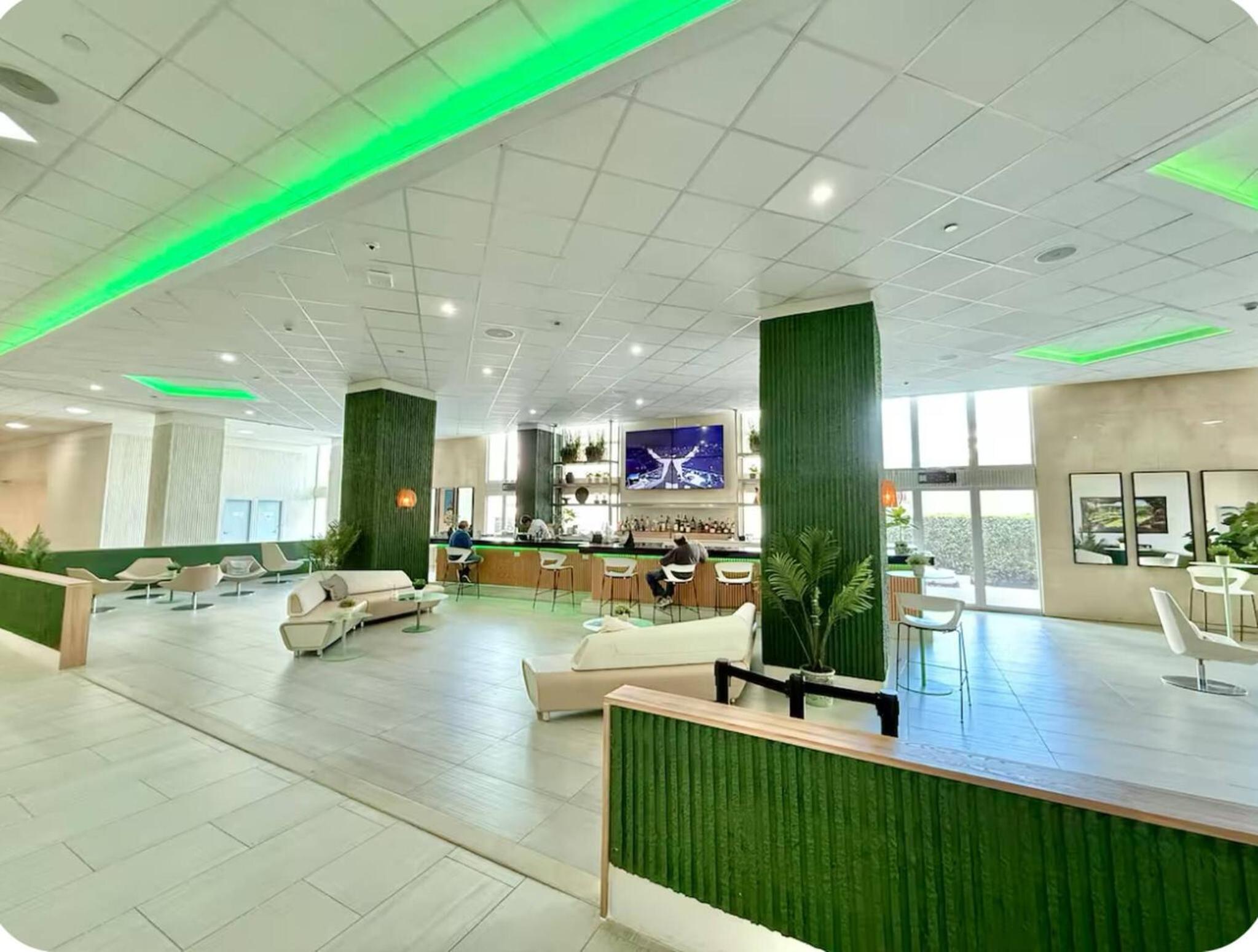 Isla Verde Beachfront Retreat with parking