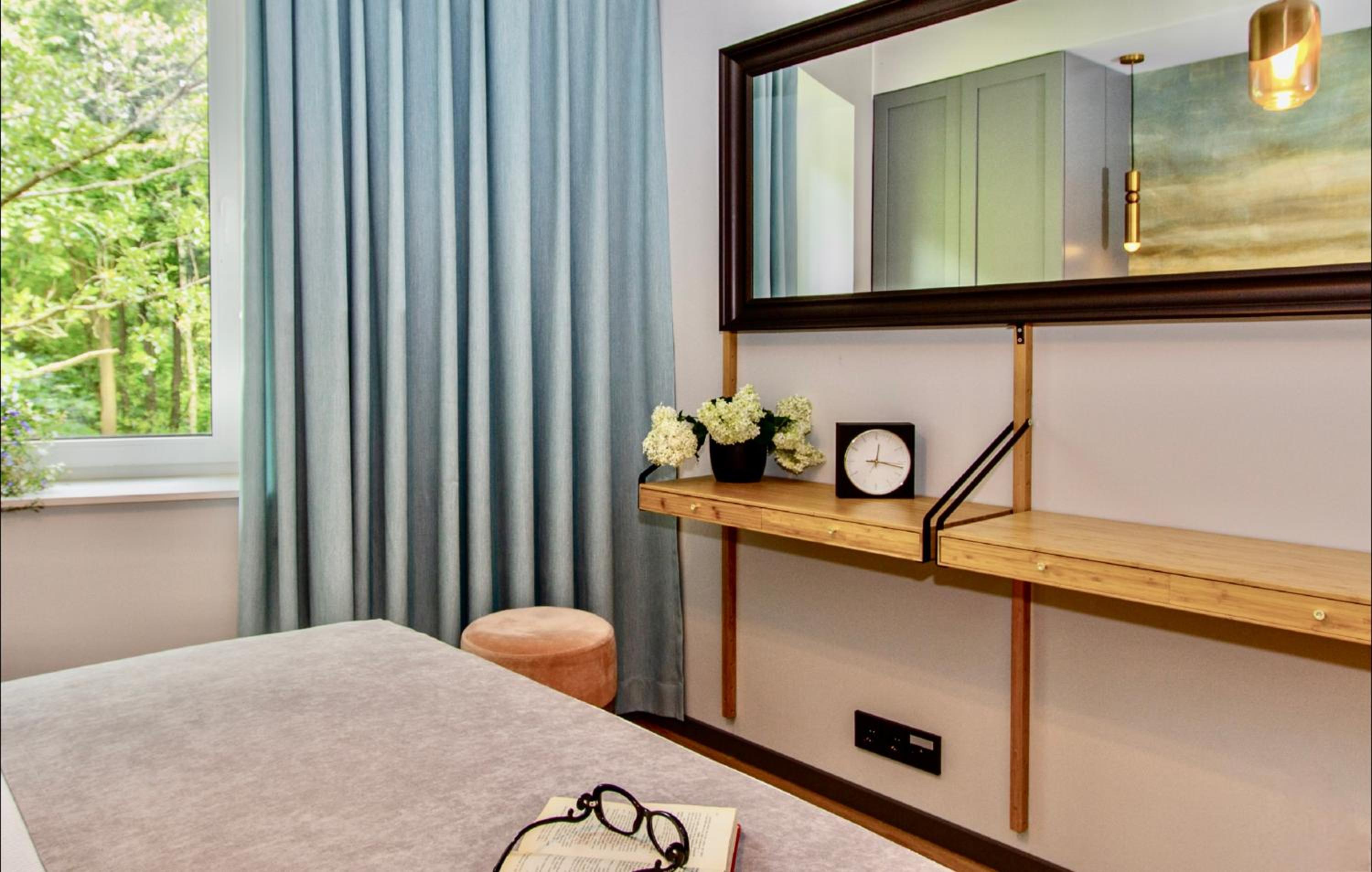 Premium Seaside Escape with Forest View and Free Parking