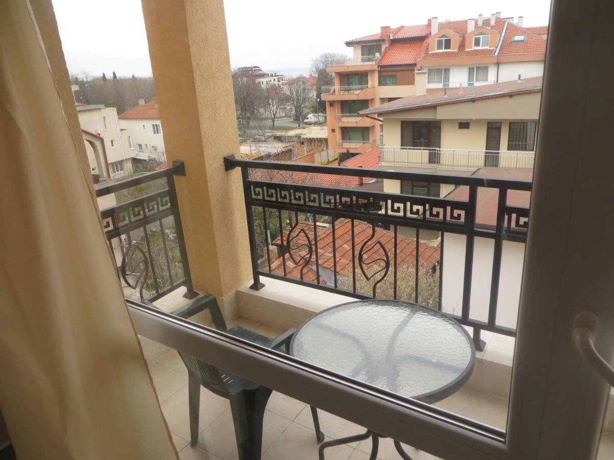 Emona Apartment
