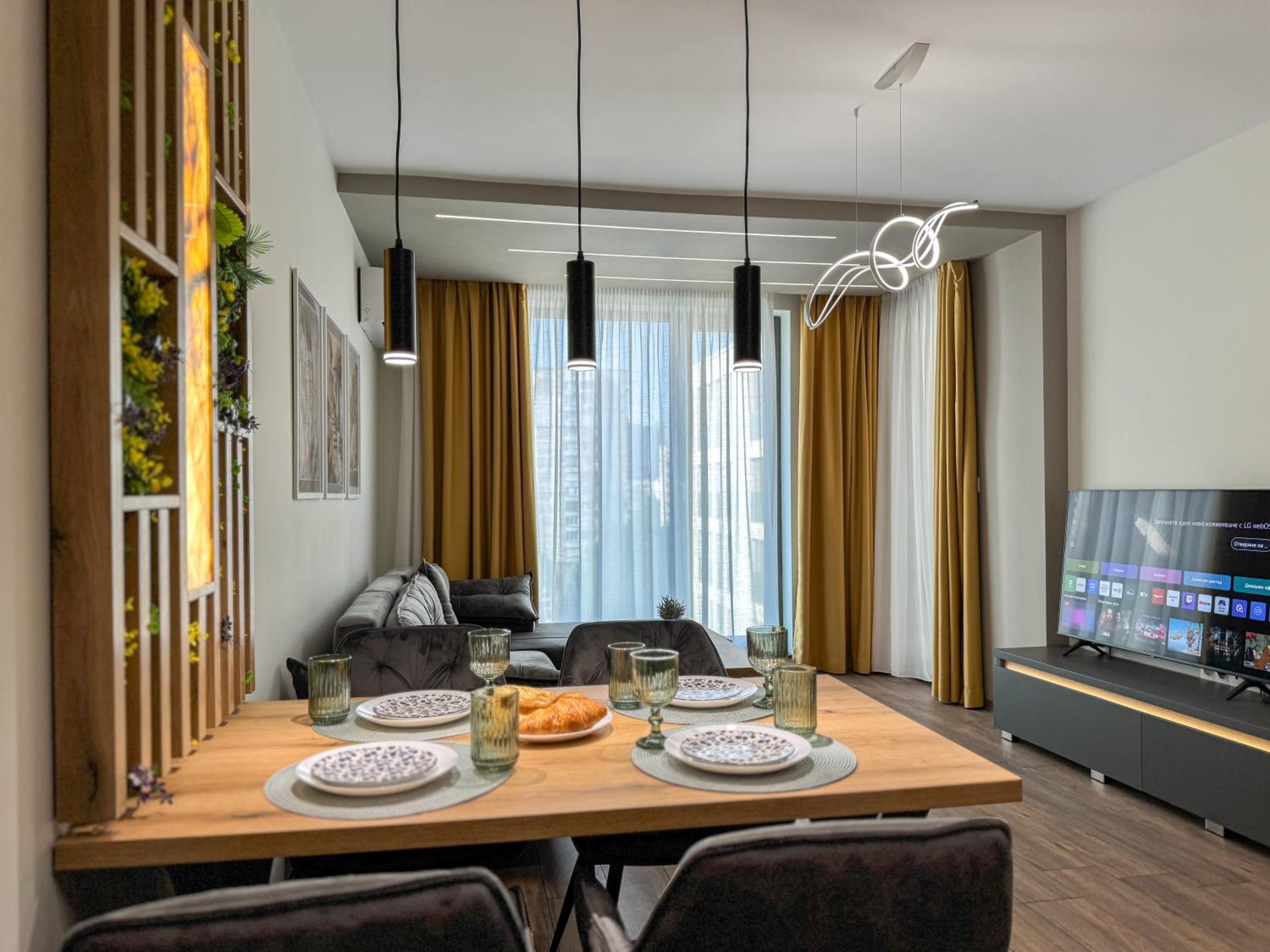 Six StarS 1BR Modern Apartment 6 mins to Centre