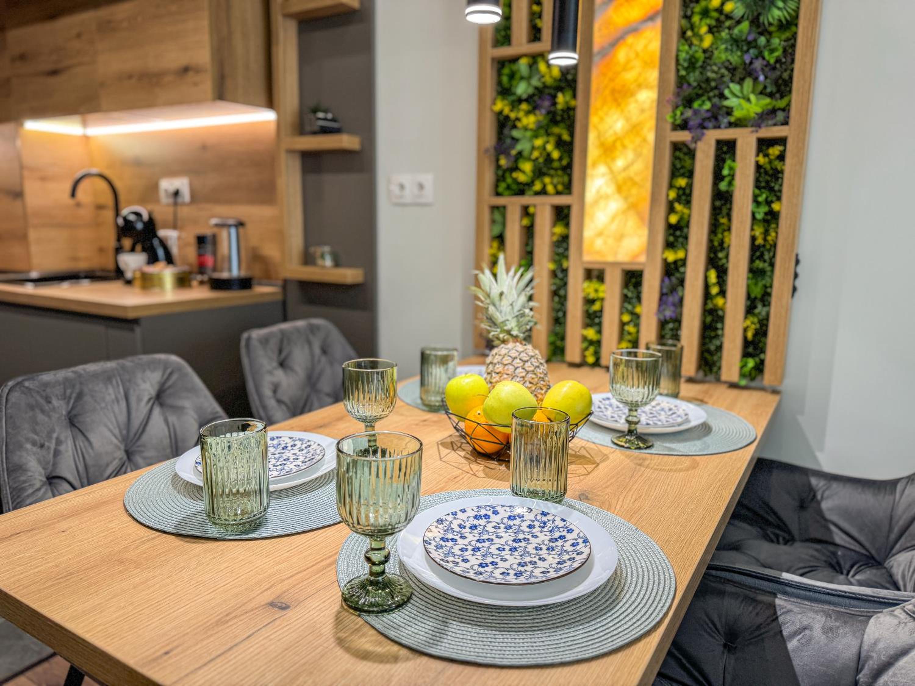 Six StarS 1BR Modern Apartment 6 mins to Centre