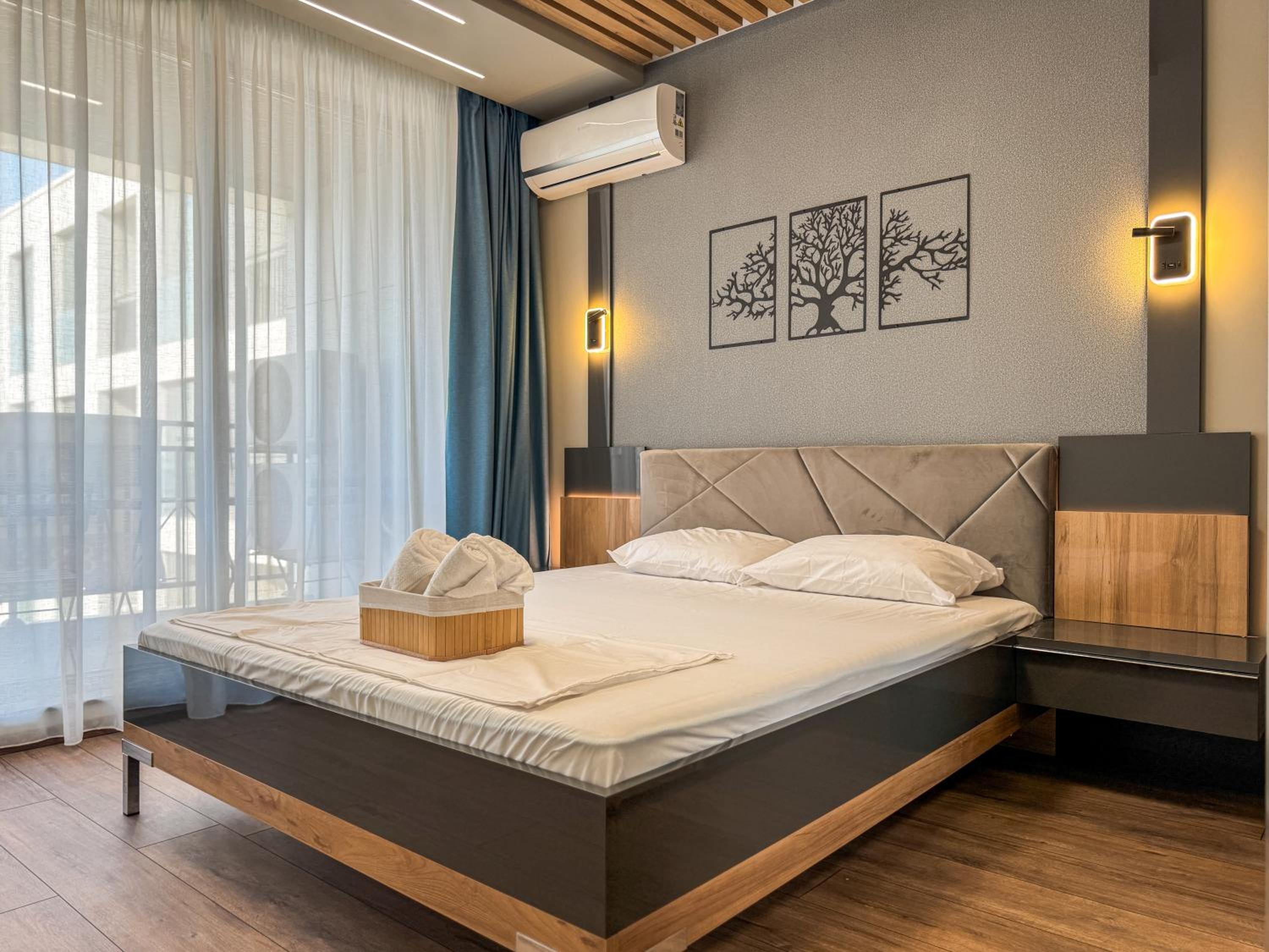 Six StarS 1BR Modern Apartment 6 mins to Centre
