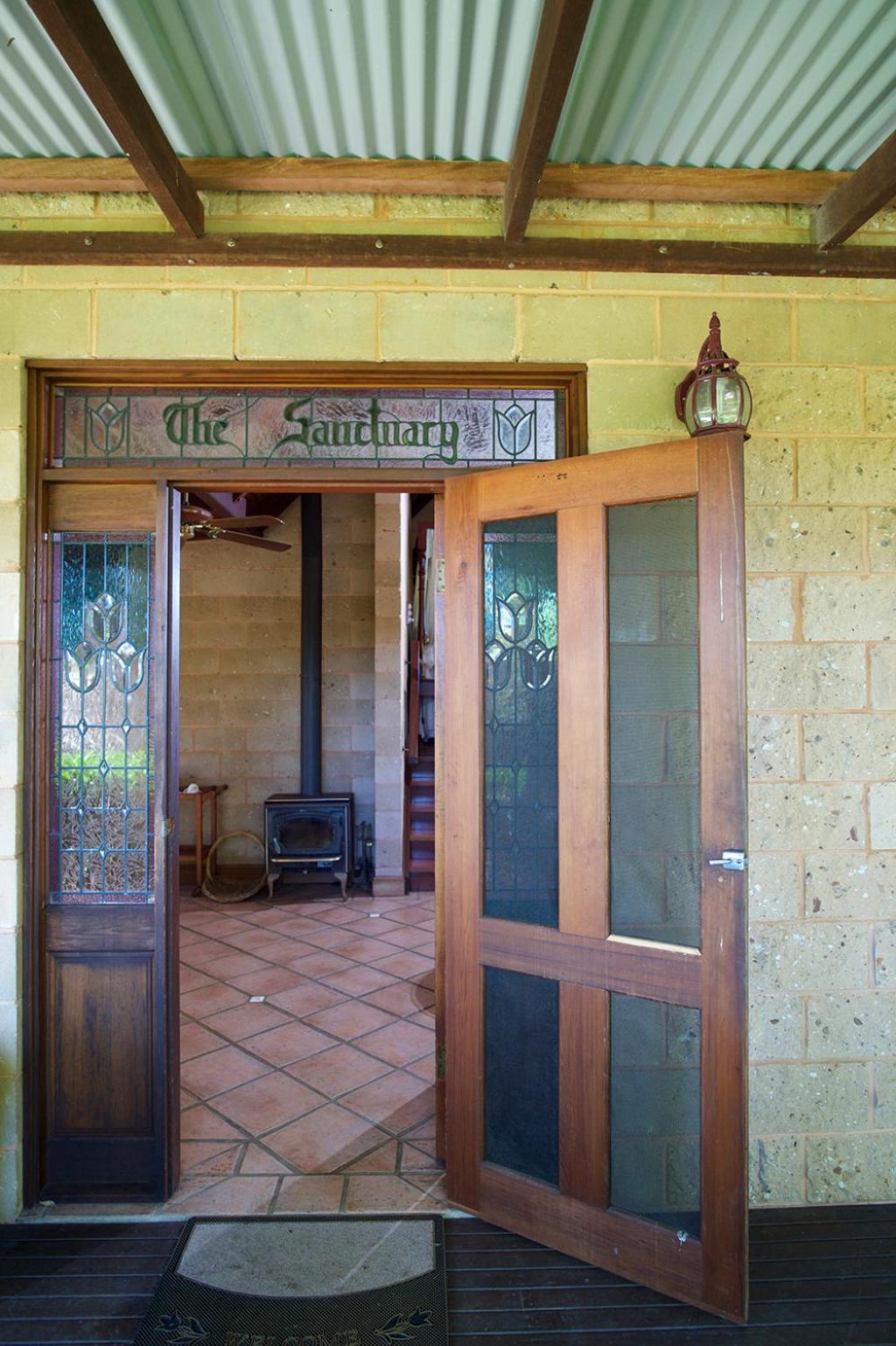 Clarendon Forest Retreat