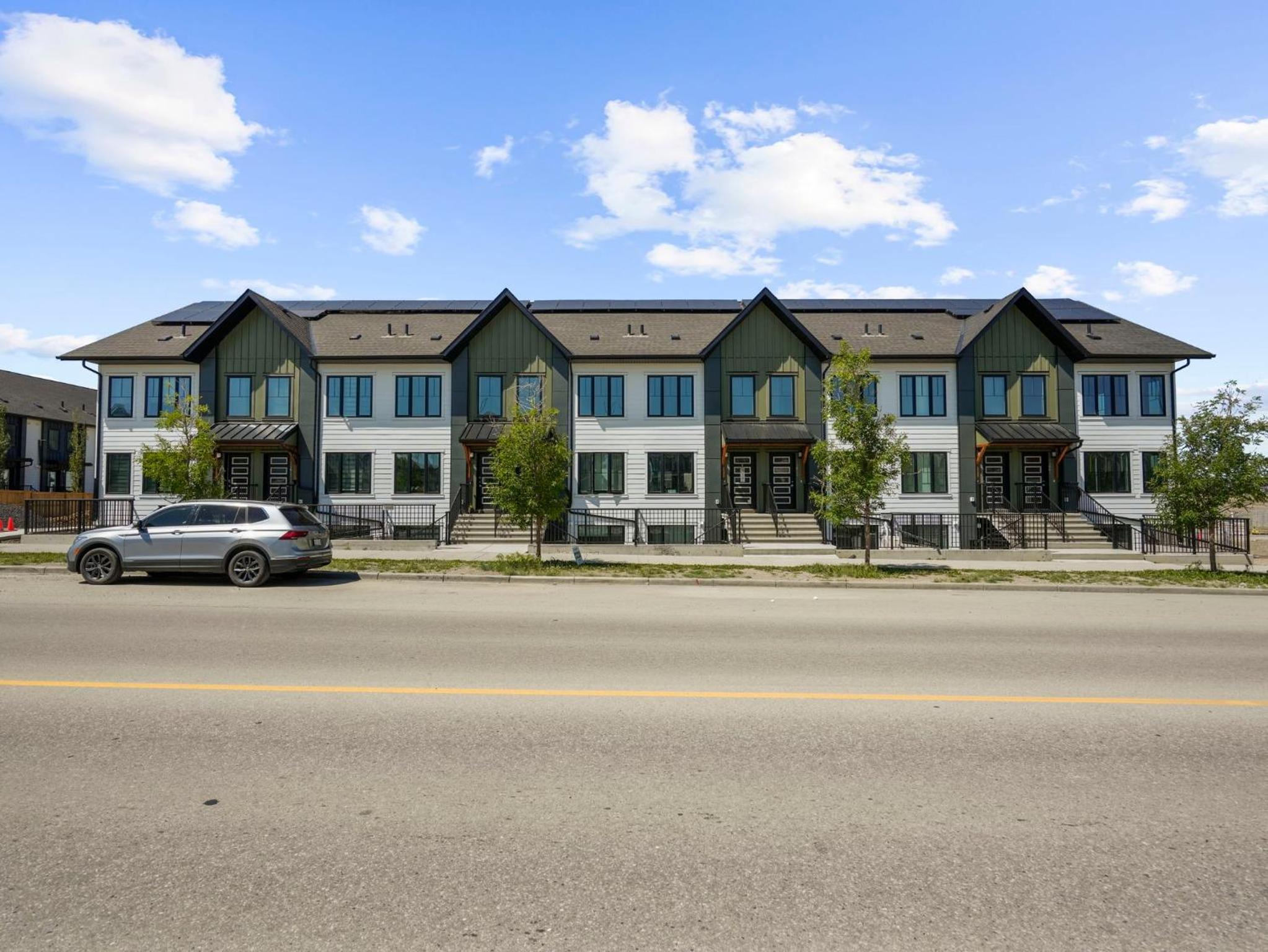 Exquisite 1-Bdr Condo Apt