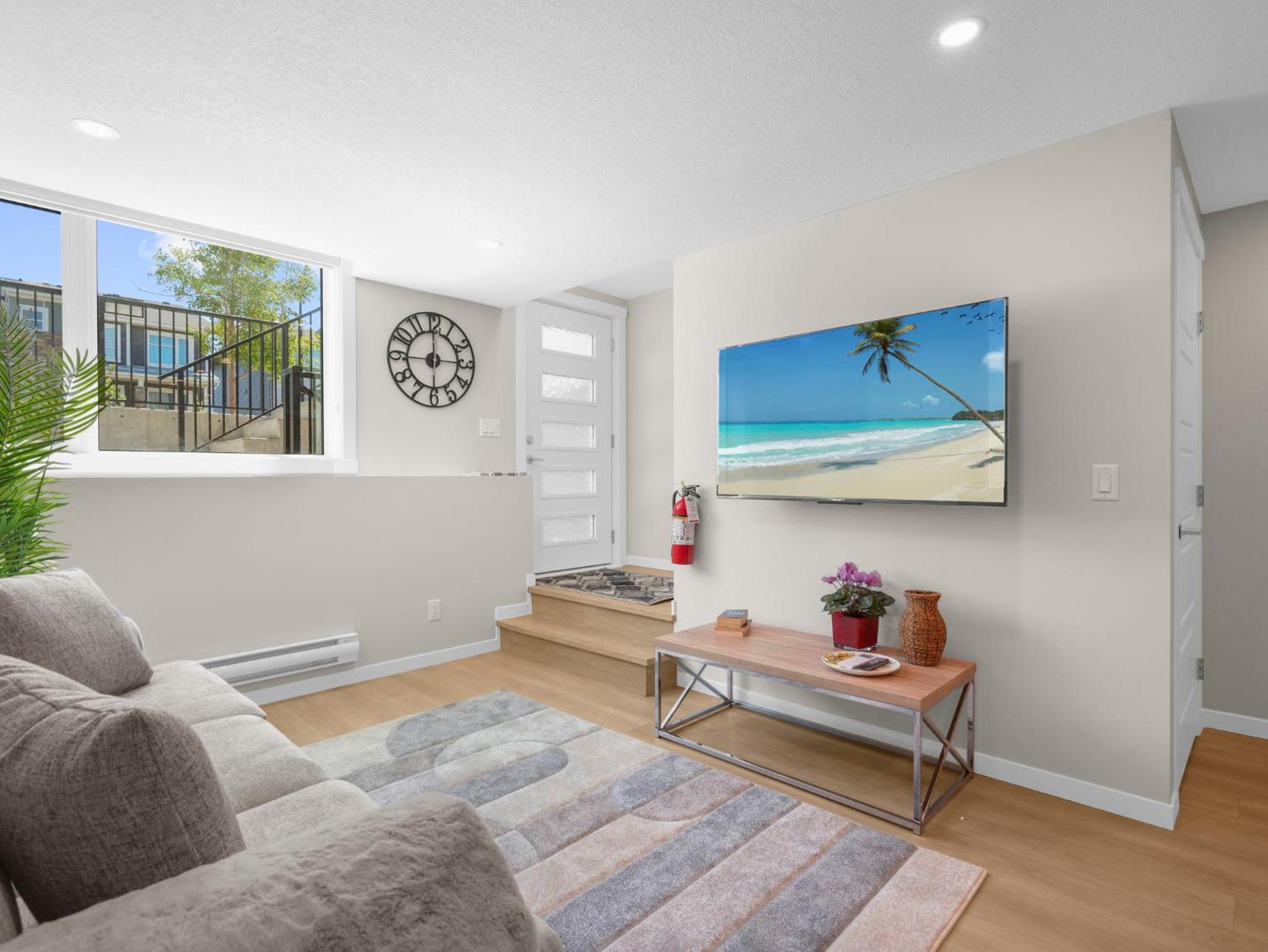 Exquisite 1-Bdr Condo Apt
