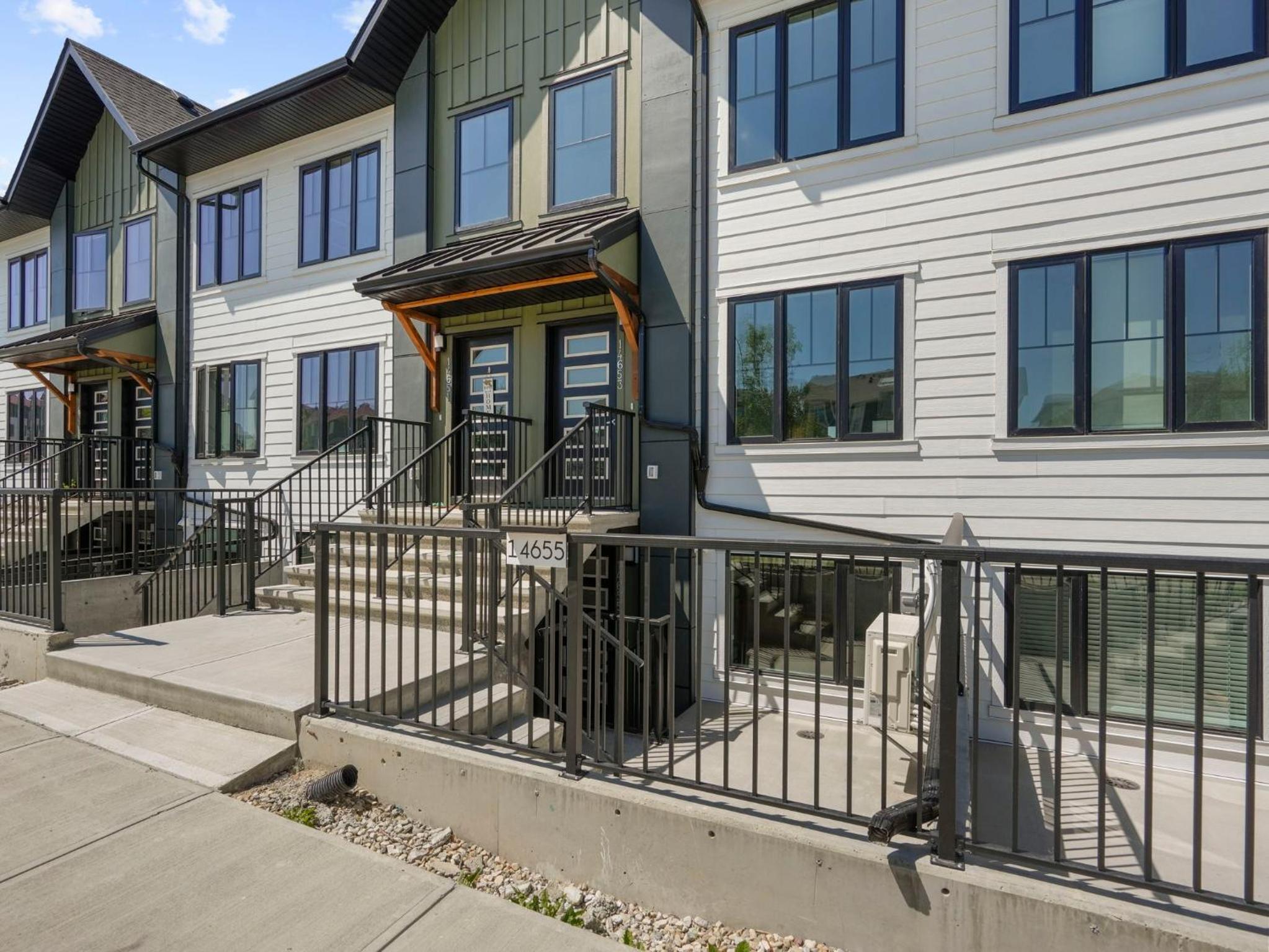 Exquisite 1-Bdr Condo Apt