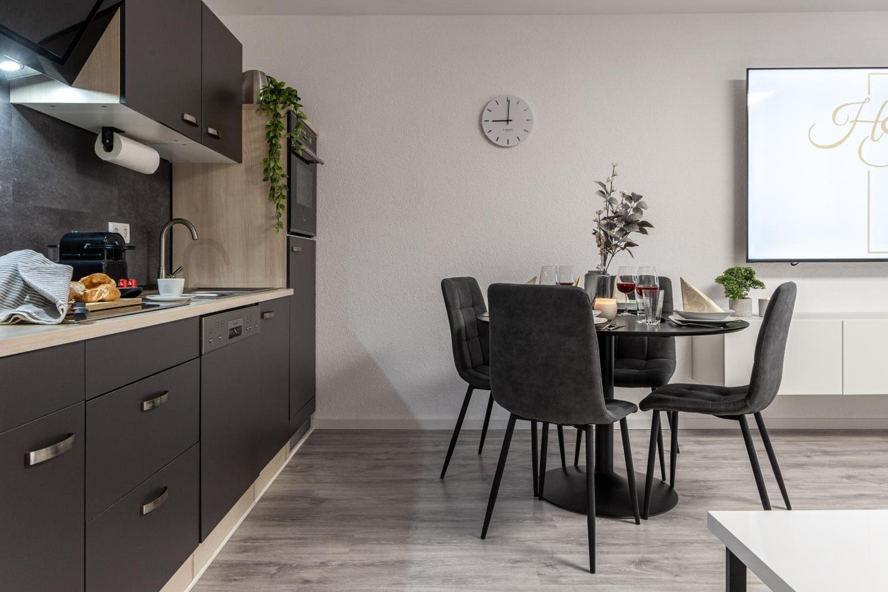 Holiday&Stay, Apartment Stay, Küche, 85Zoll TV, WLAN