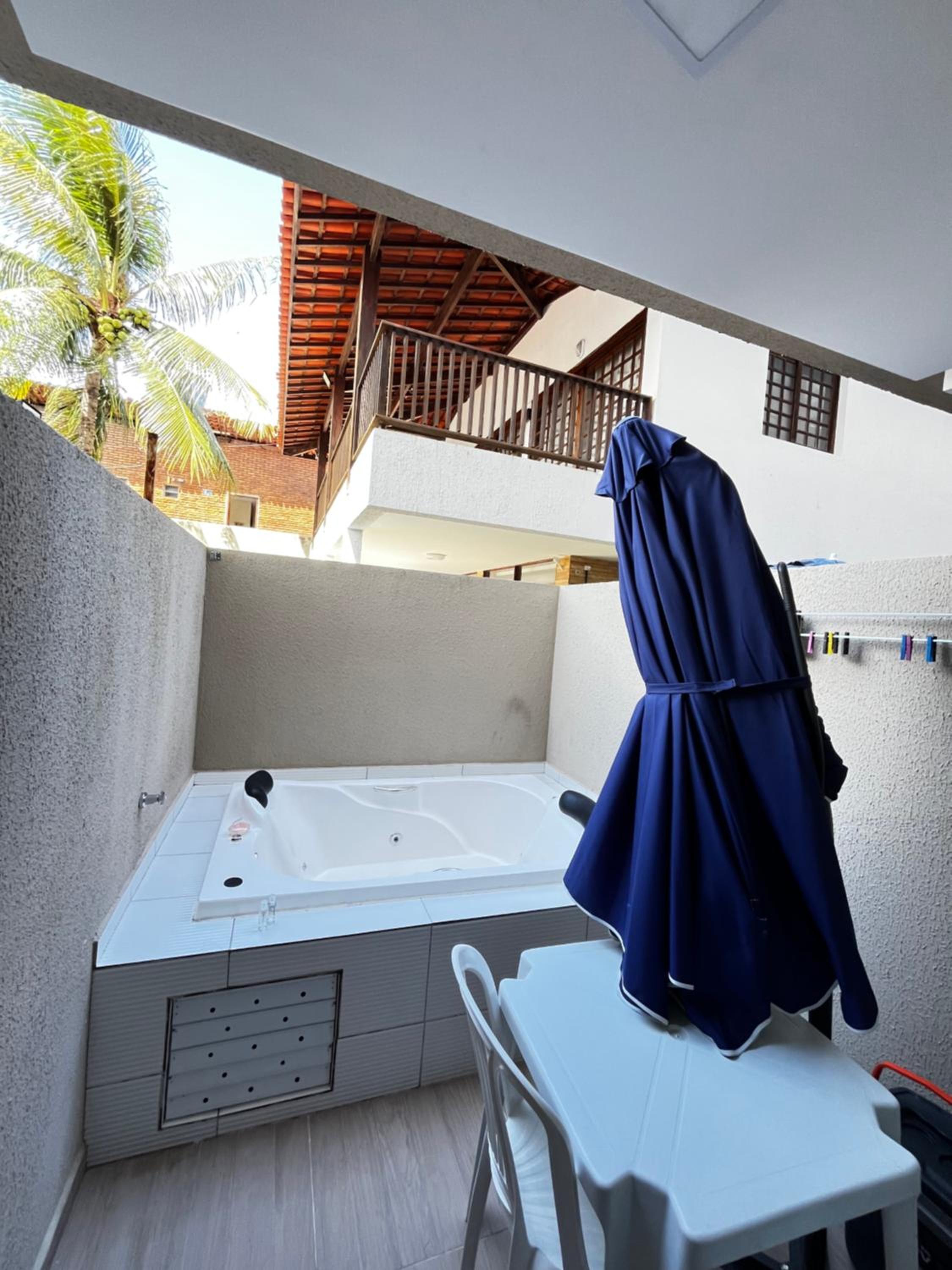 Flat com Hidromassagem Privativa e Piscina no Rooftop no Centro de Porto