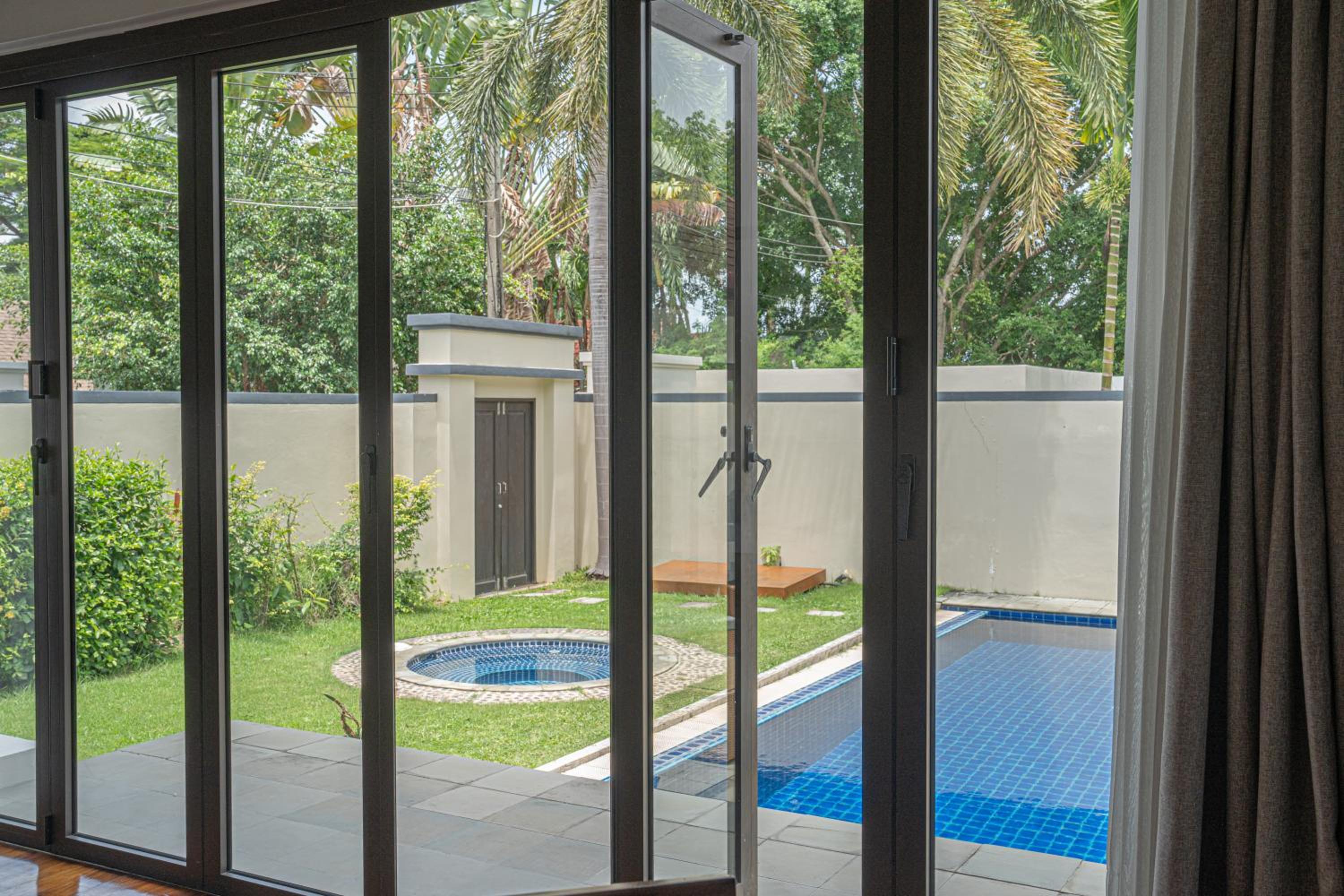 Rawai - Luxury 2 bedroom Private Pool Villa
