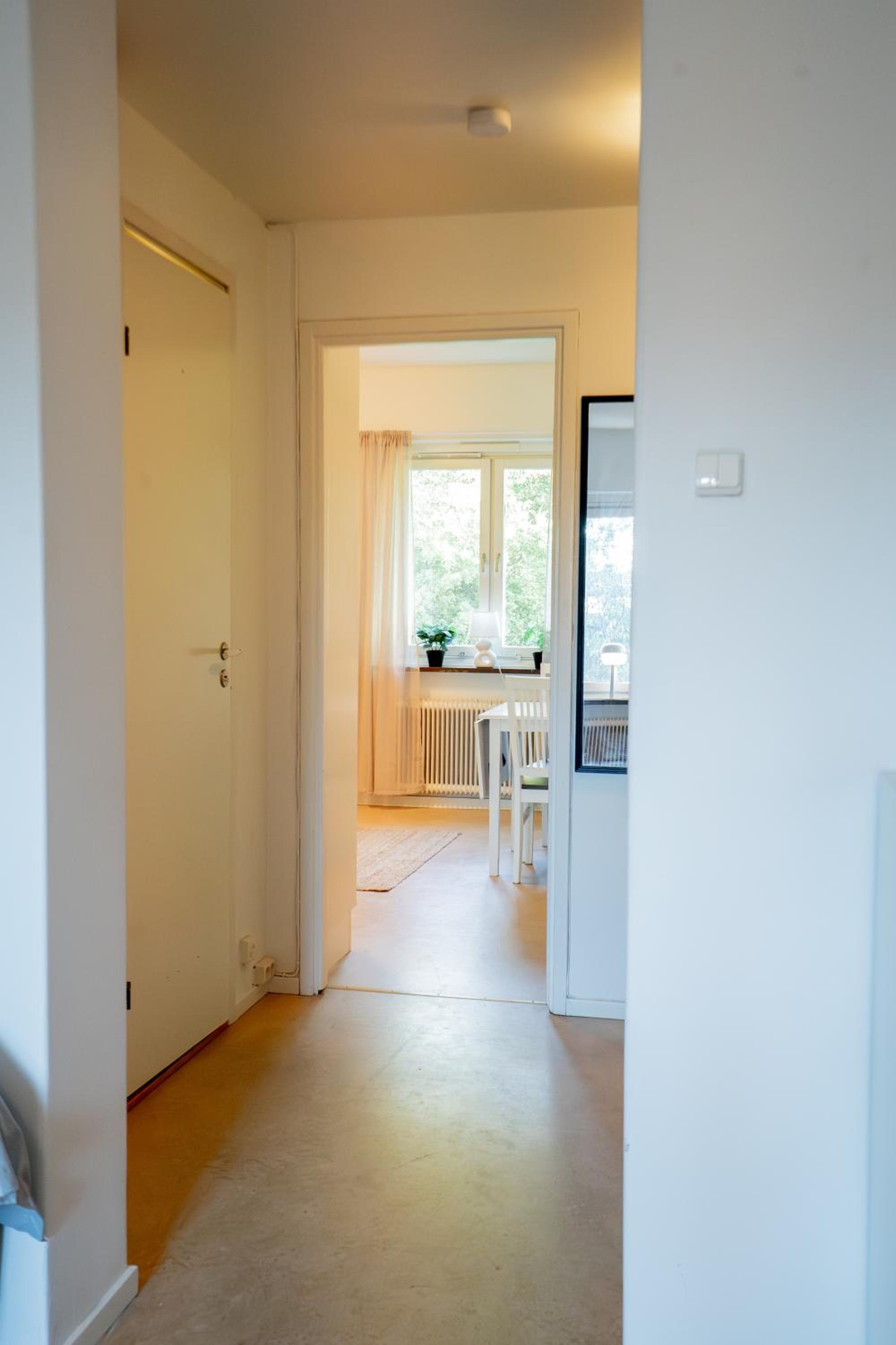 Welcoming Studio Near Cafés, City & Tram Lines