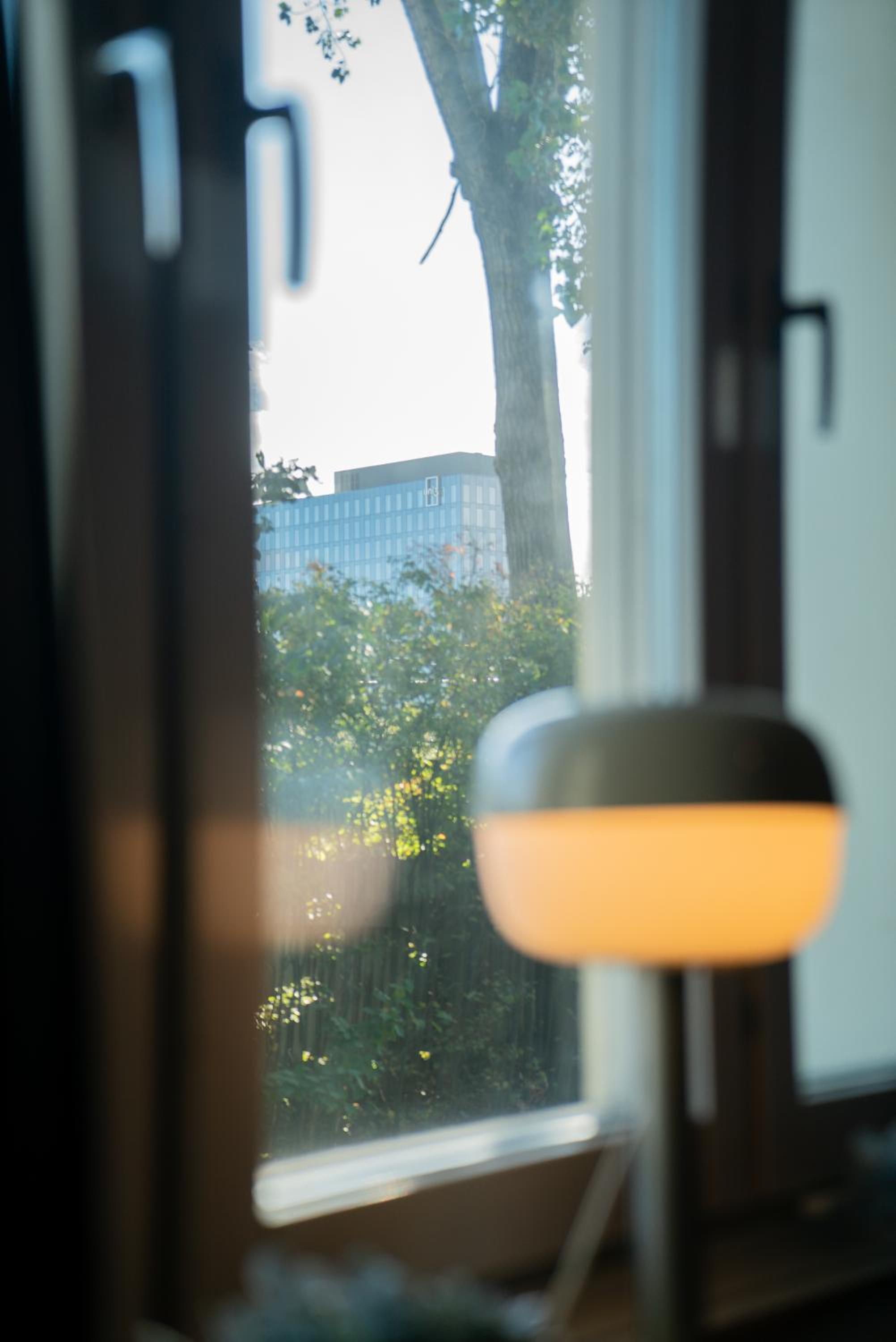 Welcoming Studio Near Cafés, City & Tram Lines