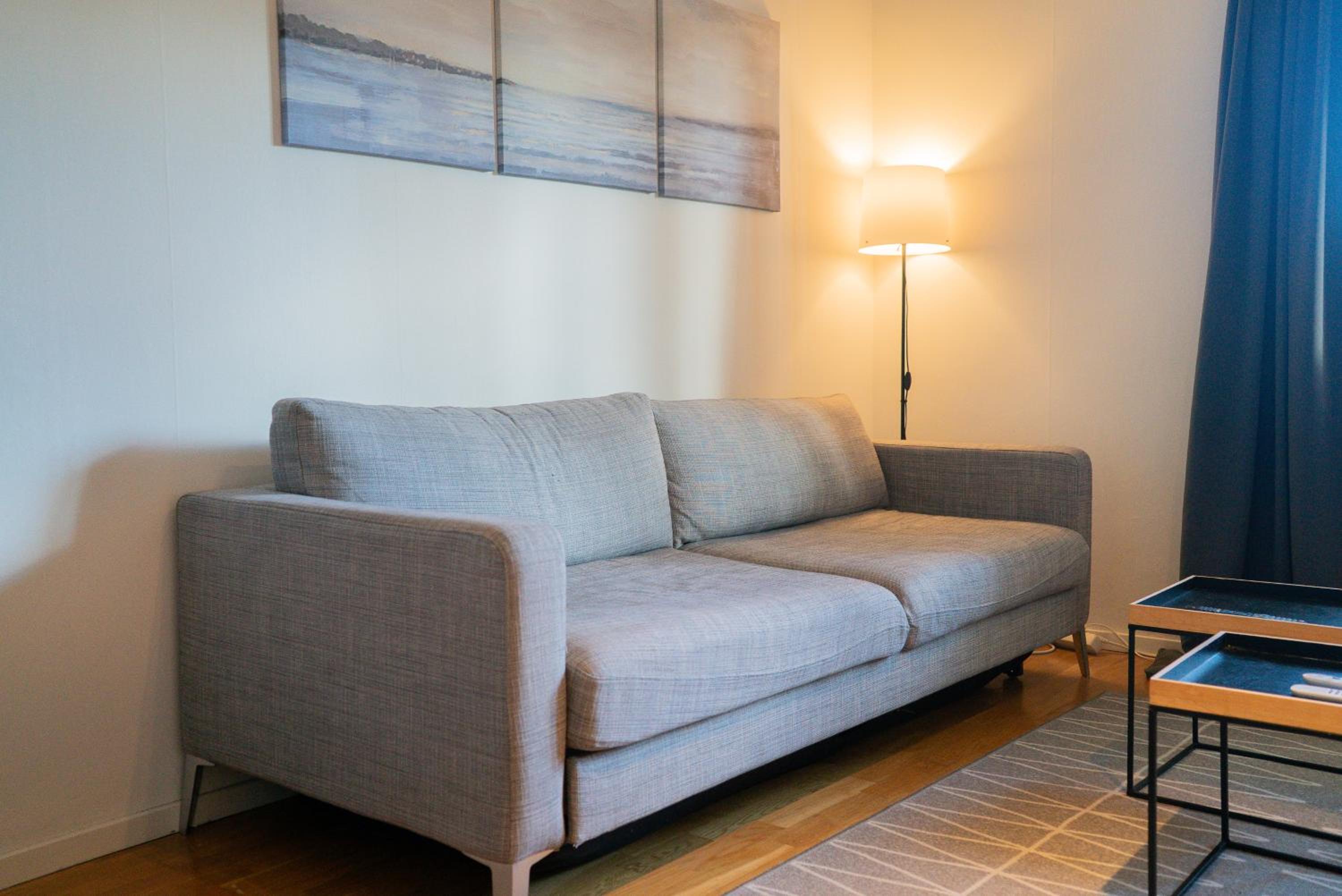 Welcoming Studio Near Cafés, City & Tram Lines