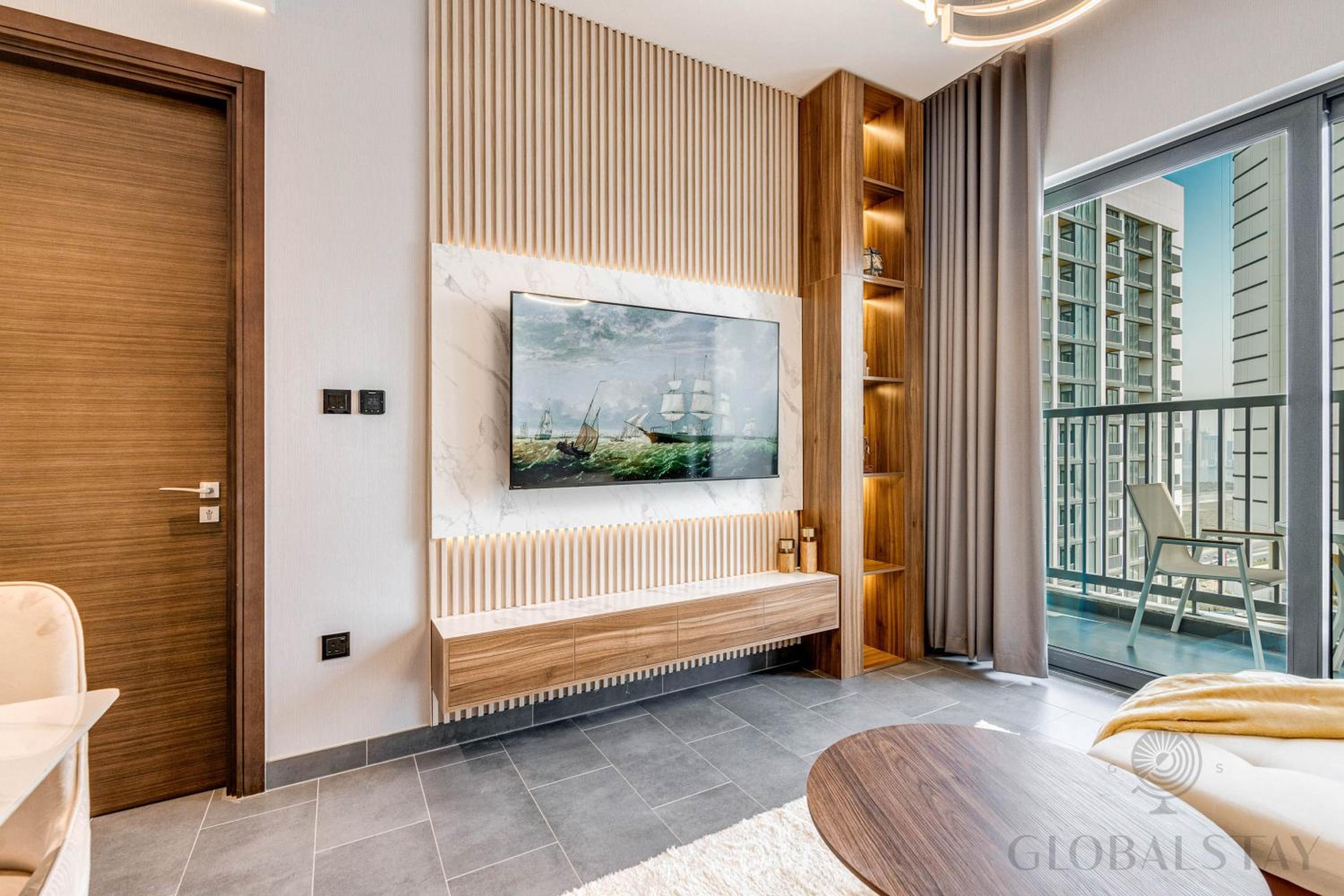 GlobalStay The Crest Tower C Apartments Dubai