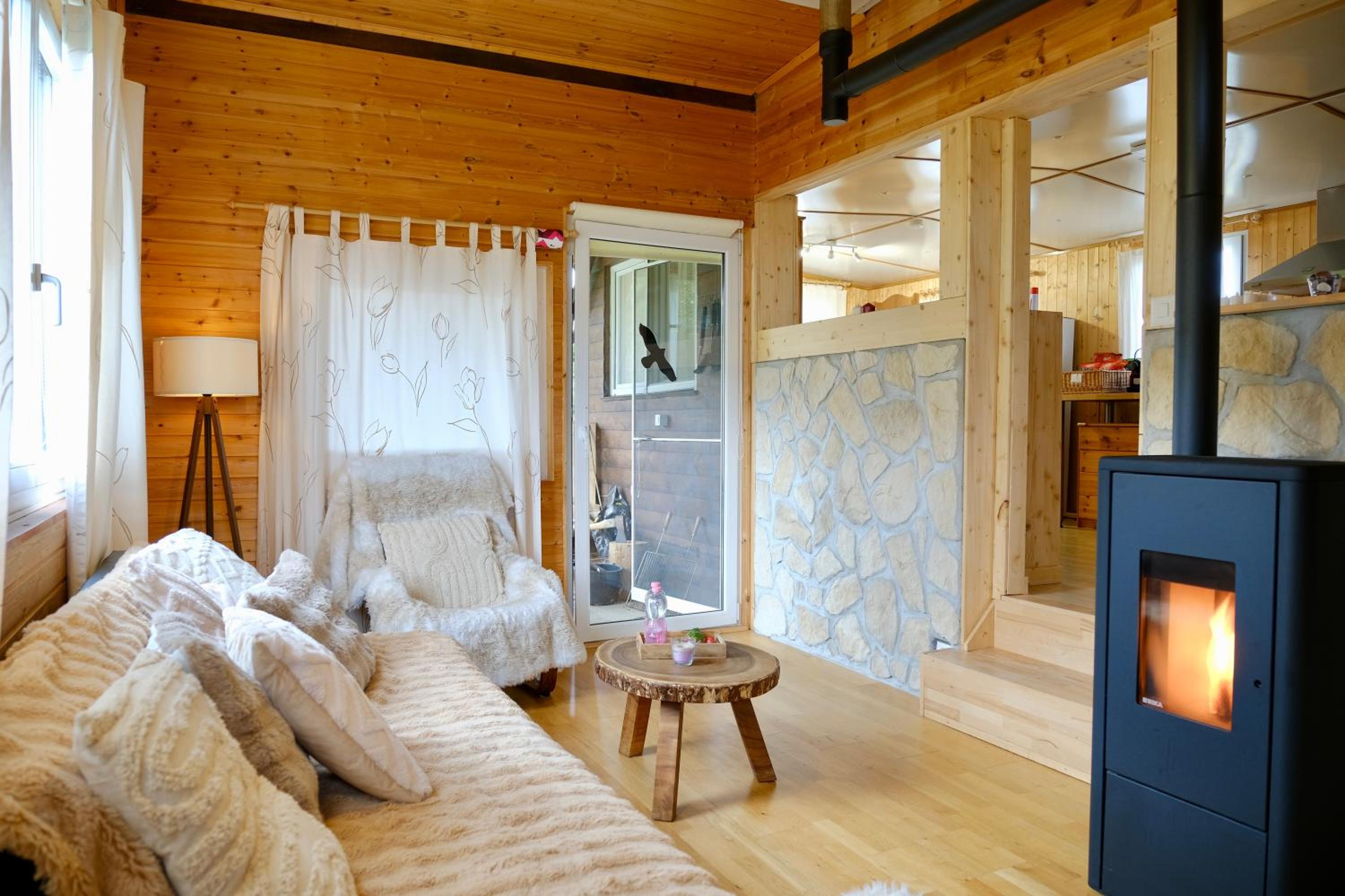 Juralodgespa Détente avec jacuzzi et vue