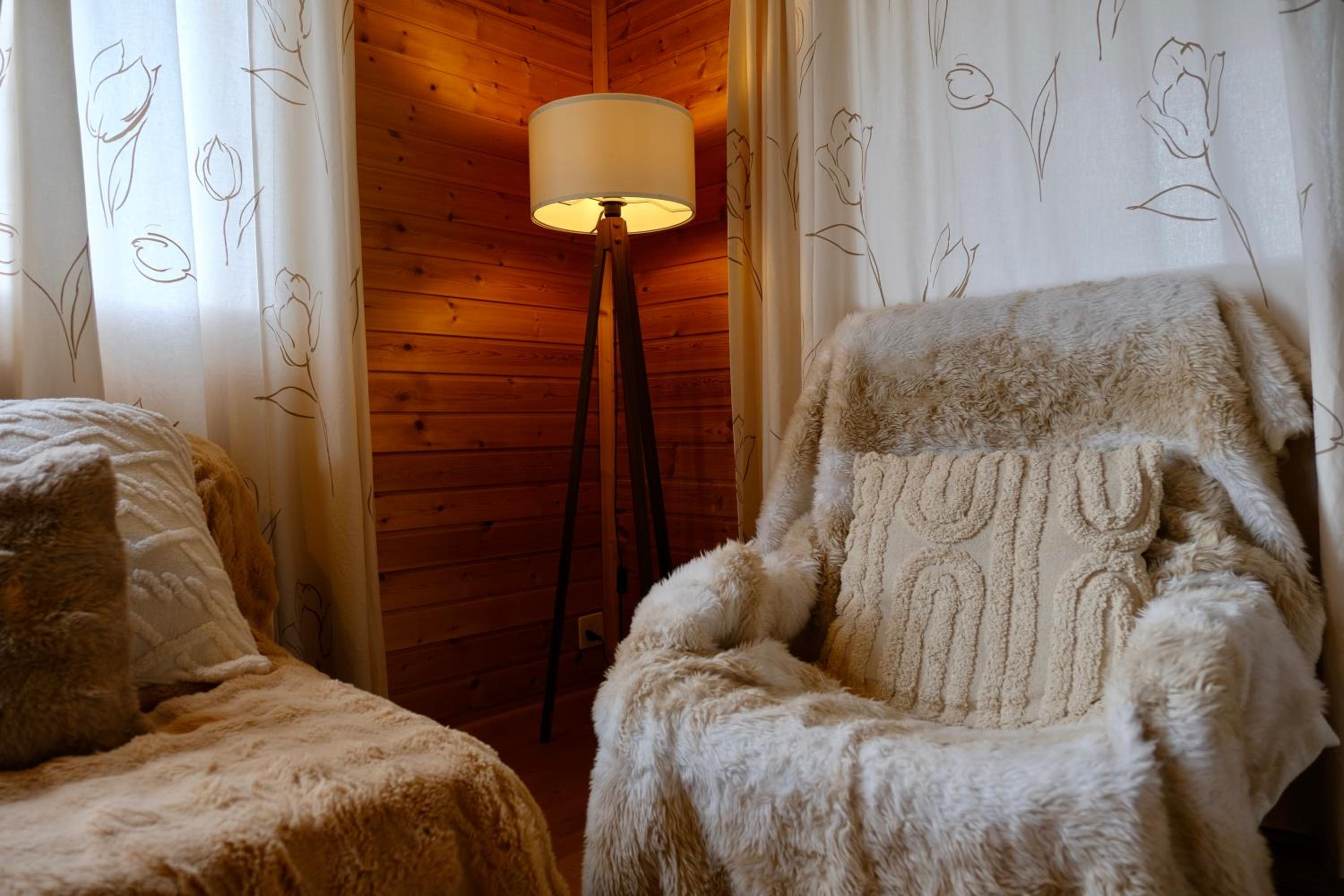Juralodgespa Détente avec jacuzzi et vue
