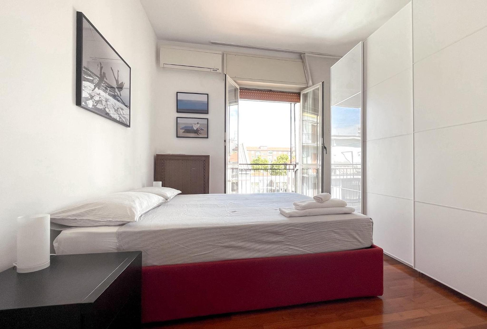 Spacious & Bright Flat near Bocconi & Navigli
