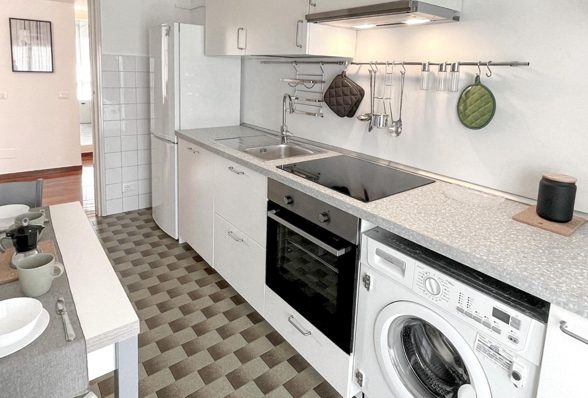Spacious & Bright Flat near Bocconi & Navigli