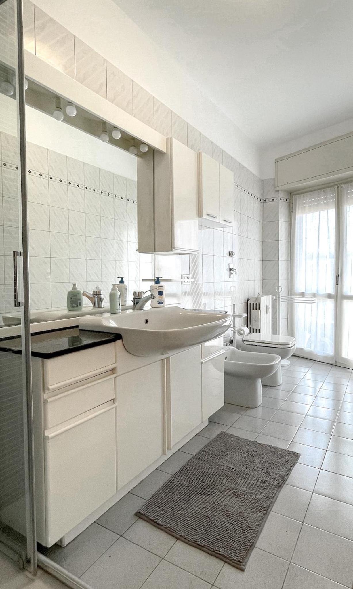 Spacious & Bright Flat near Bocconi & Navigli