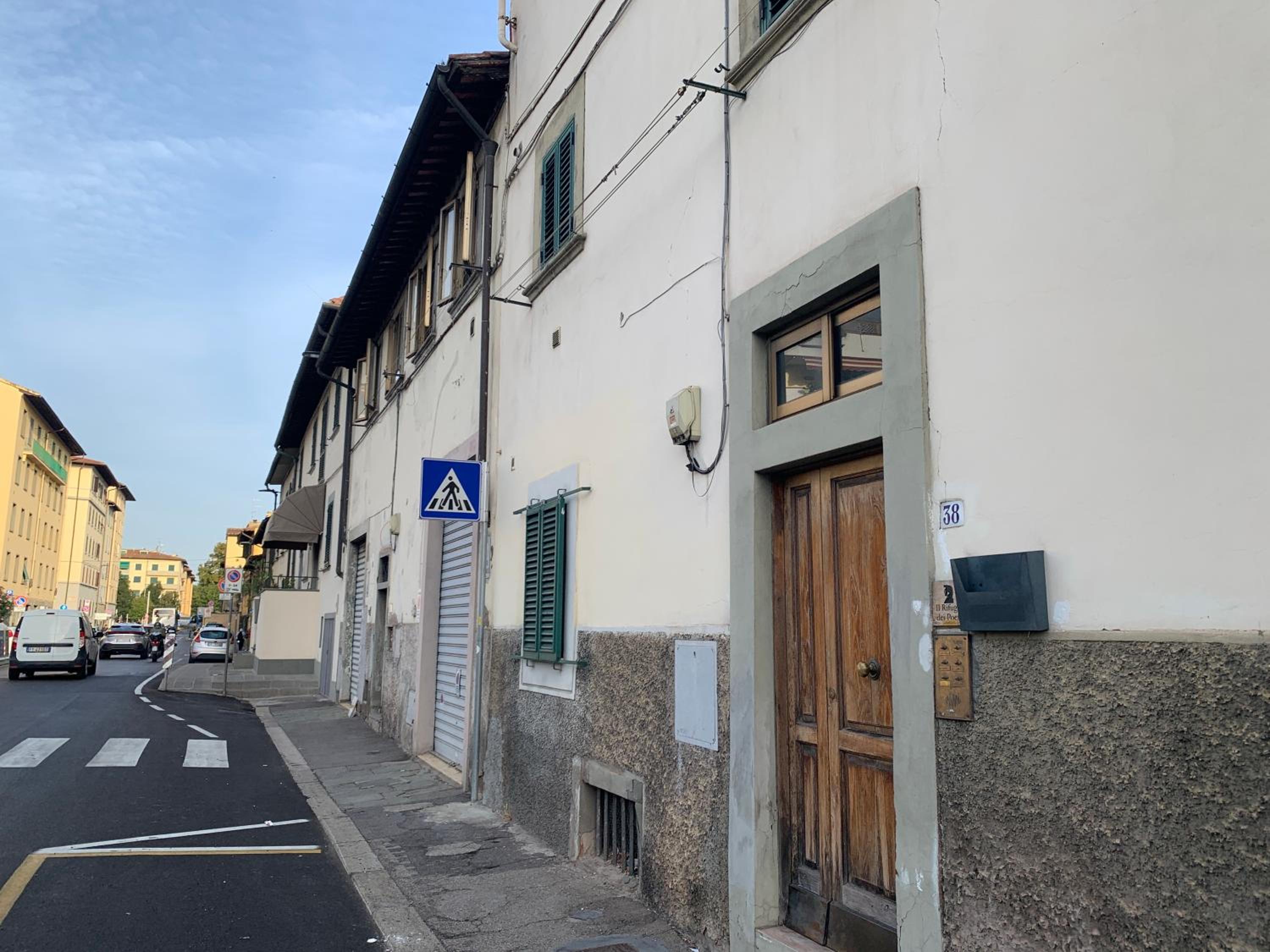 Live As Florentine