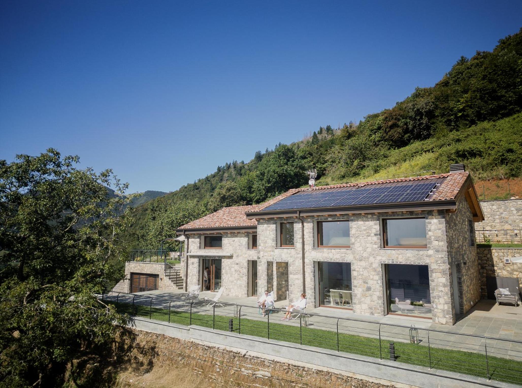 Love Italy Homes - Villa Sebino Relais