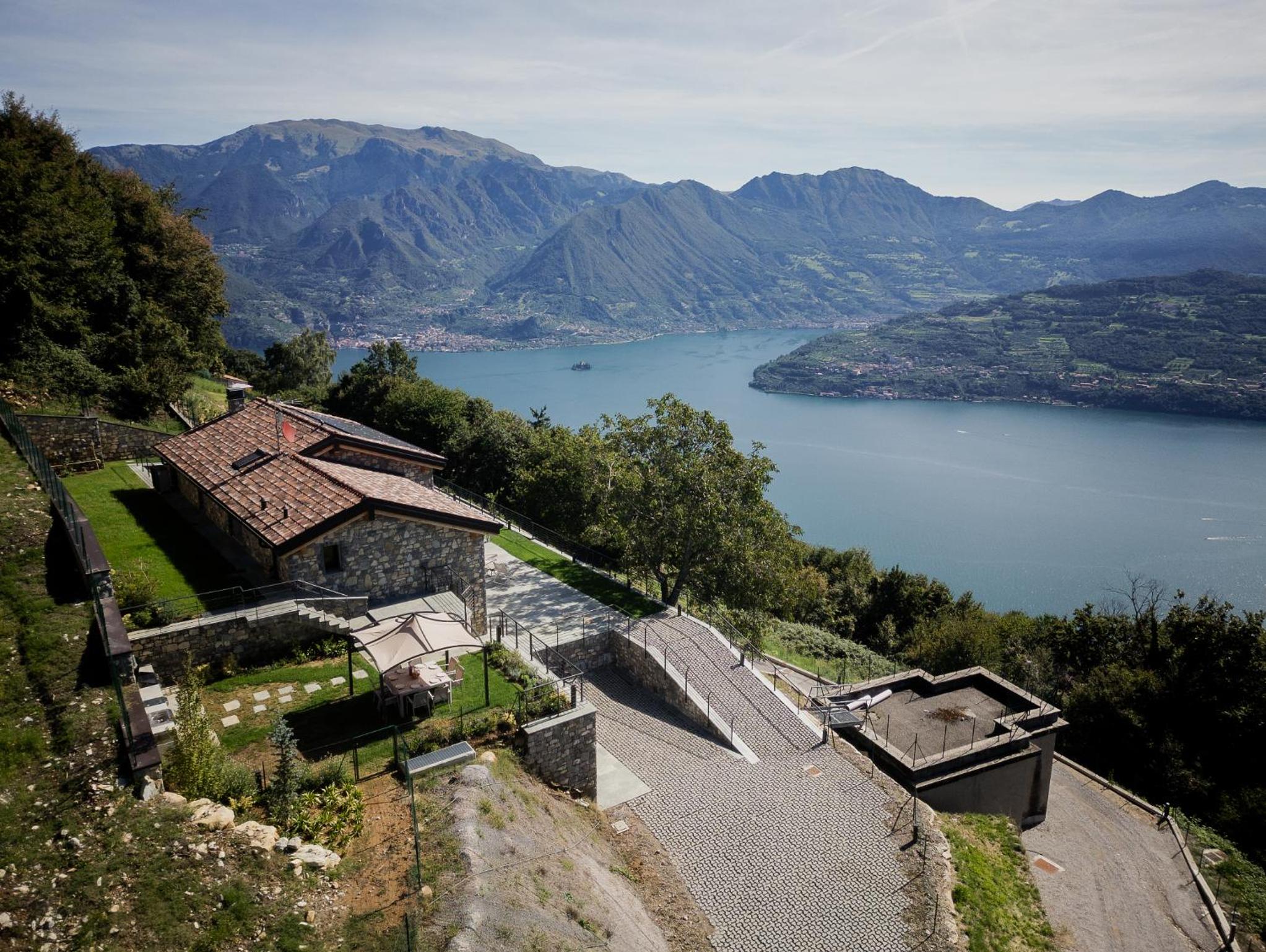 Love Italy Homes - Villa Sebino Relais