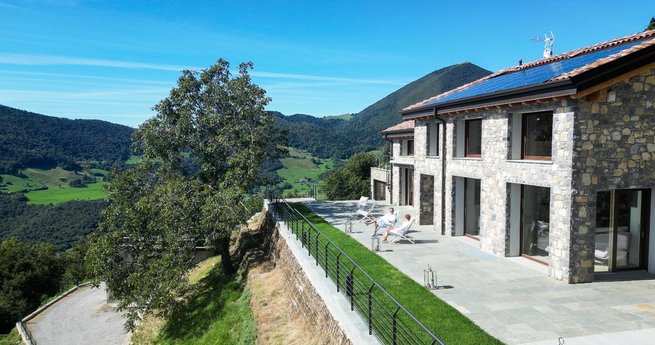 Love Italy Homes - Villa Sebino Relais