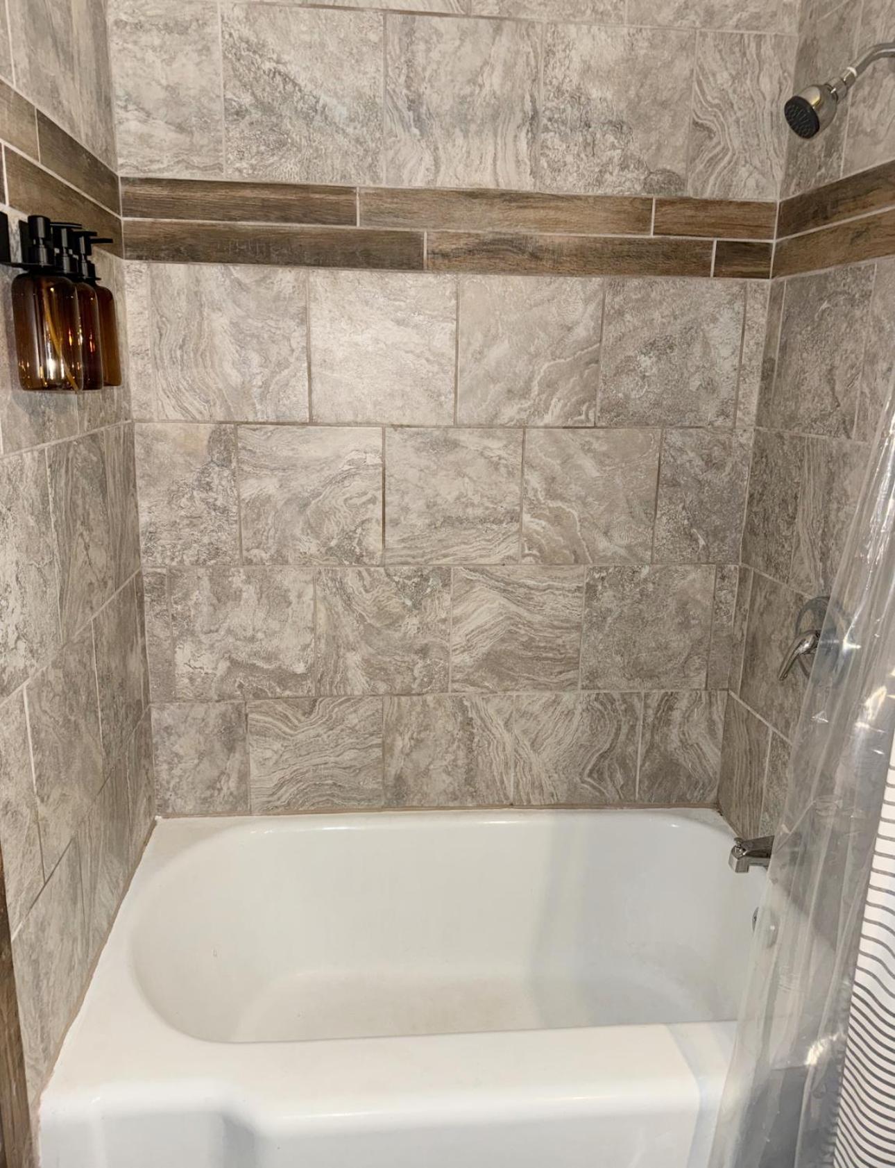 Downtown Fort Smith Apartment with Yard Pet Friendly