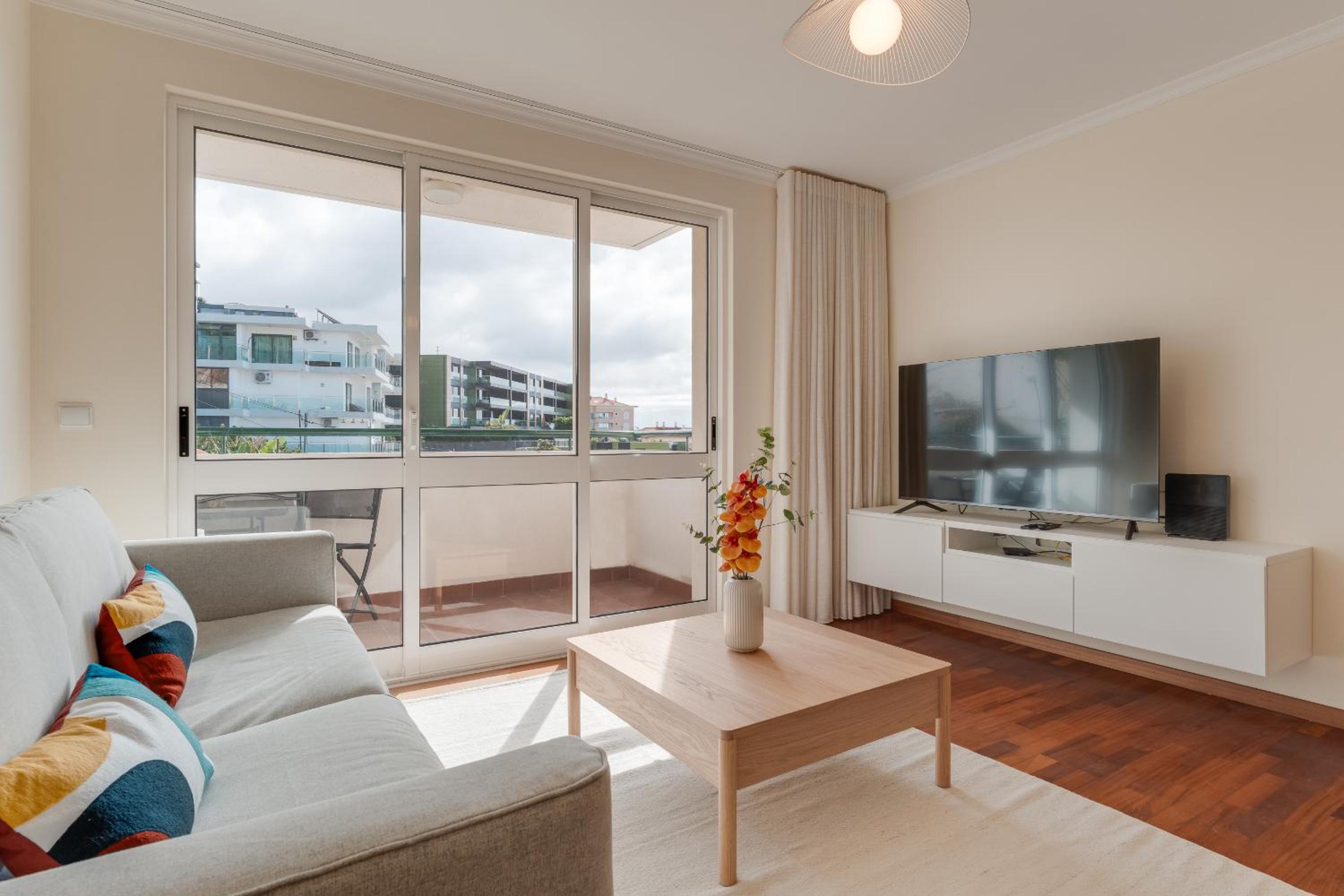 Funchal City Nest