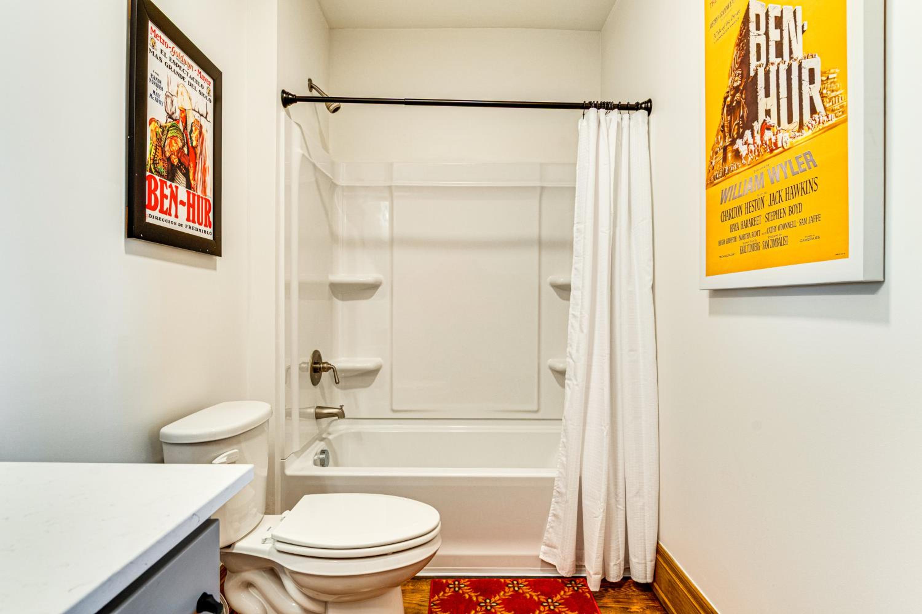 Modern Elegance Timeless Crawfordsville Studio!