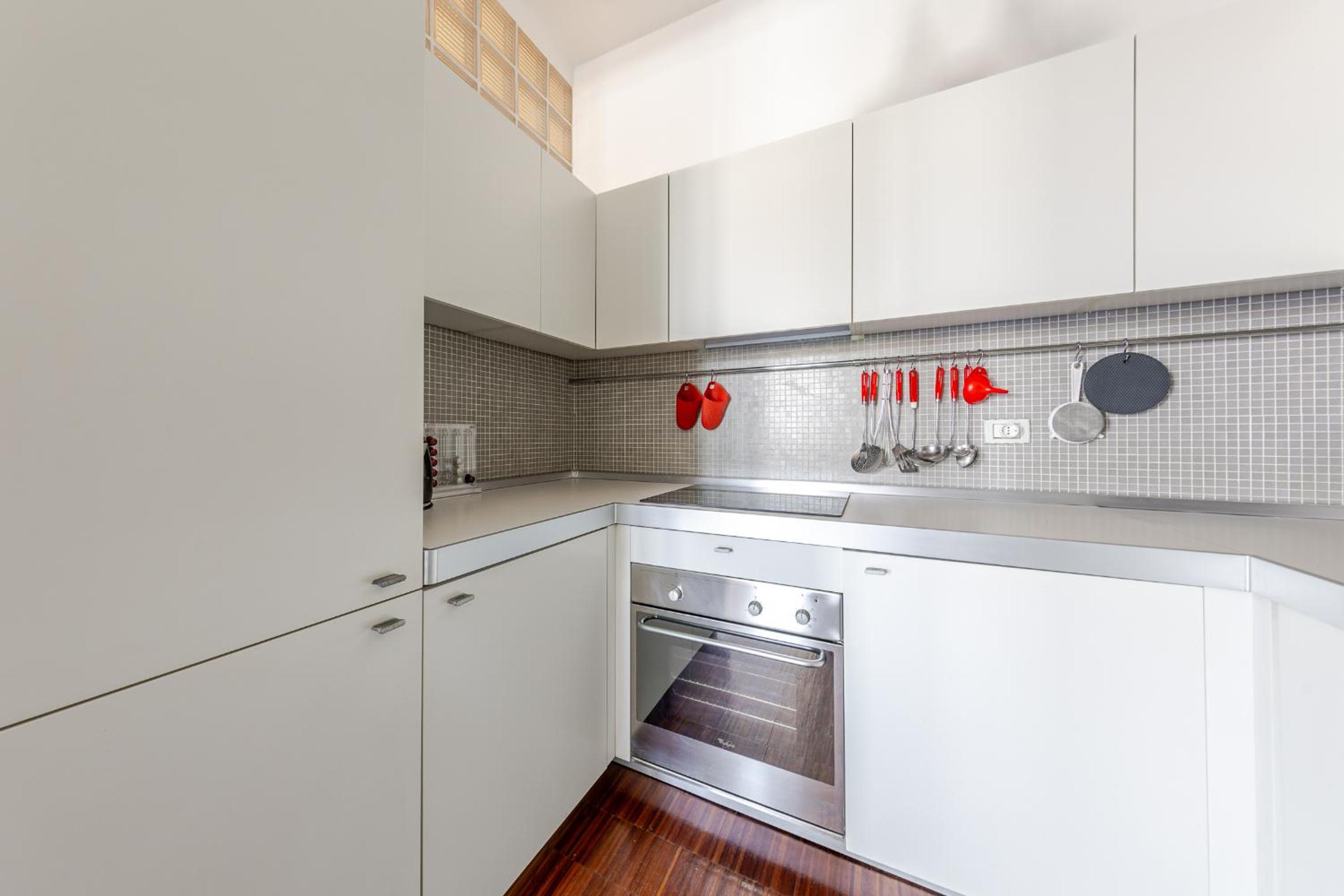 One bedroom apartment in the heart of Milan