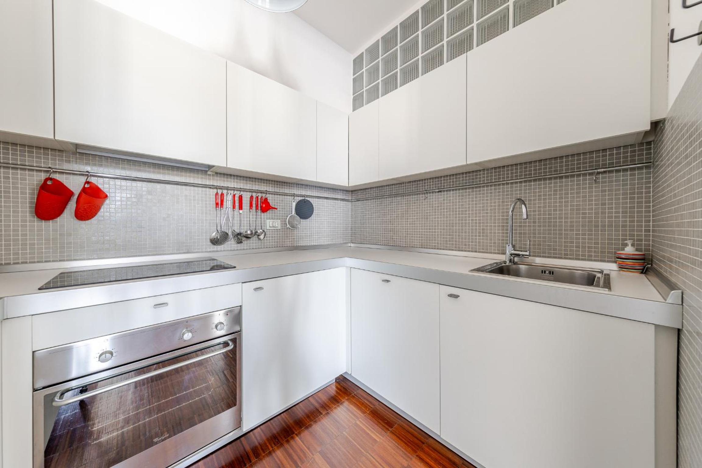 One bedroom apartment in the heart of Milan