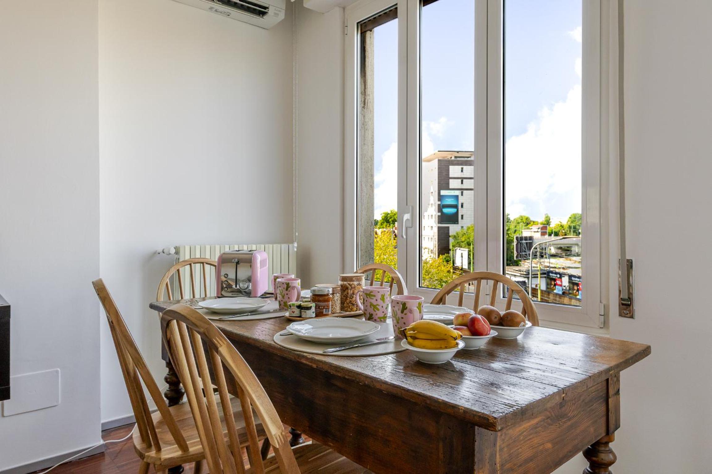 One bedroom apartment in the heart of Milan