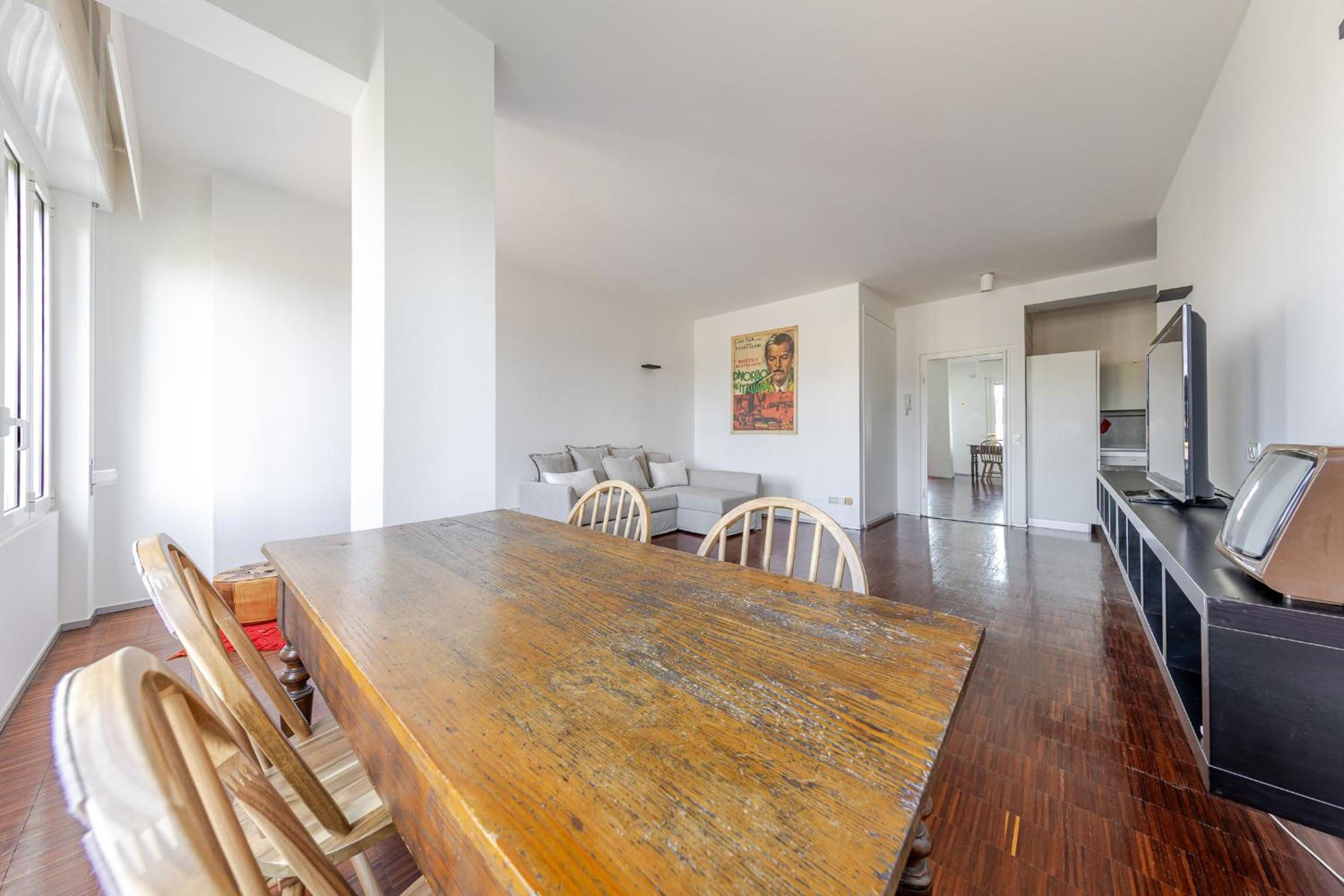 One bedroom apartment in the heart of Milan