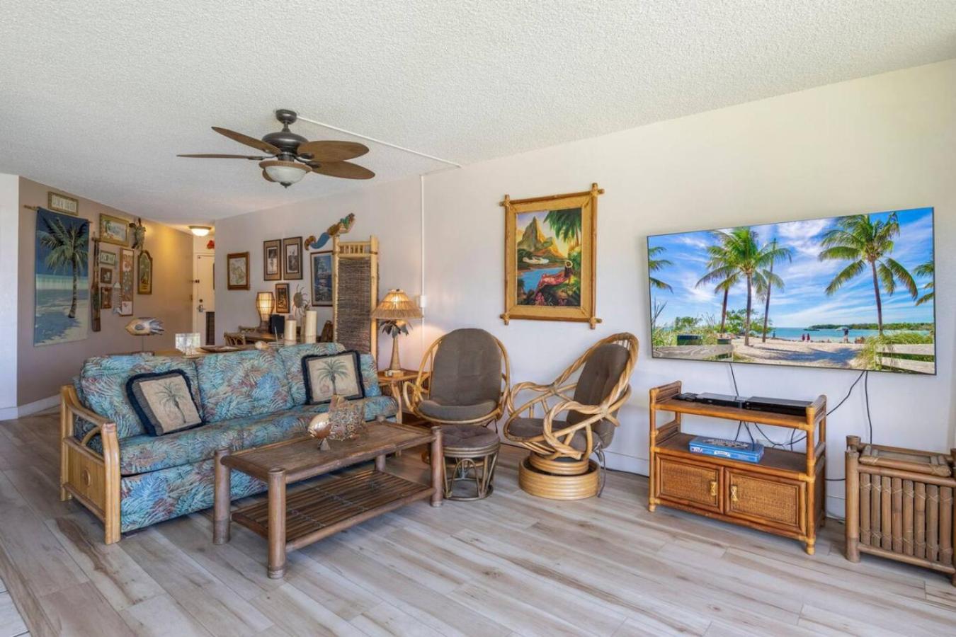 Oceanfront Paradise Maui Sunset 2BR2BA Condo