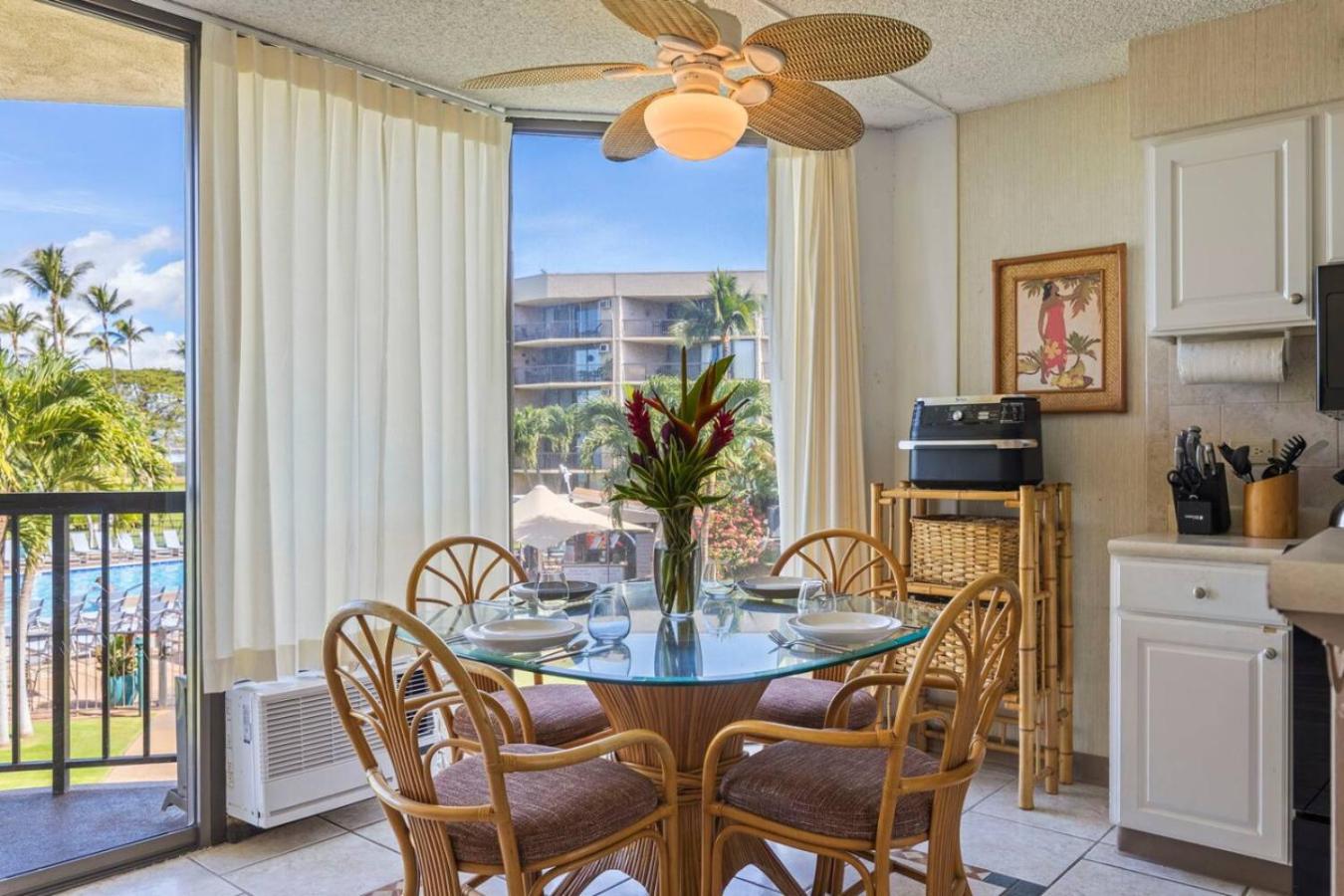 Oceanfront Paradise Maui Sunset 2BR2BA Condo