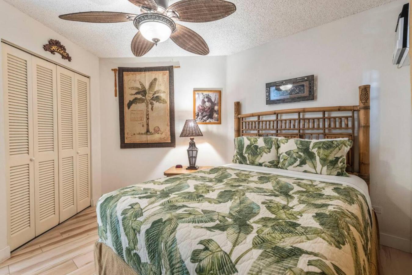 Oceanfront Paradise Maui Sunset 2BR2BA Condo