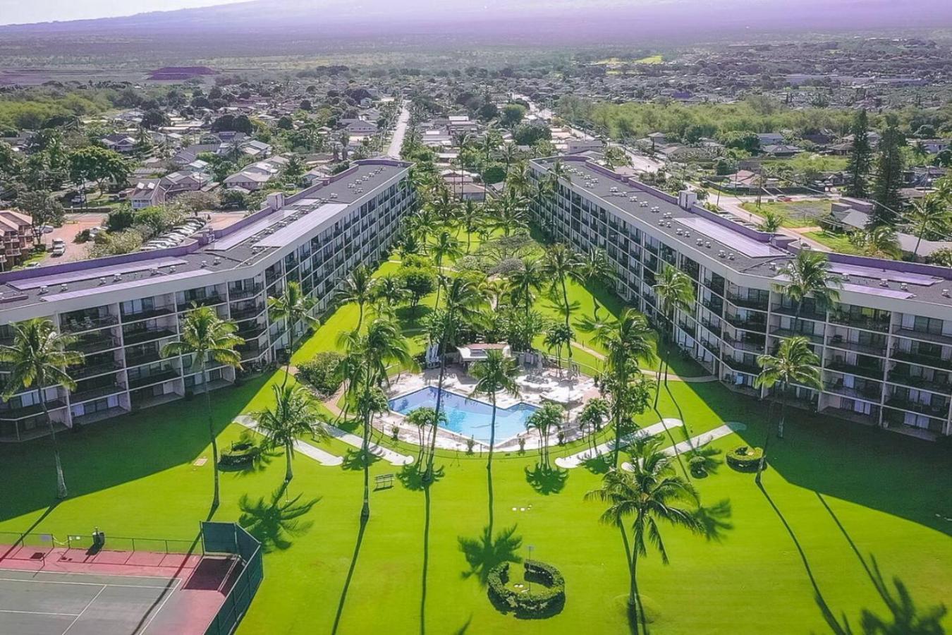 Oceanfront Paradise Maui Sunset 2BR2BA Condo