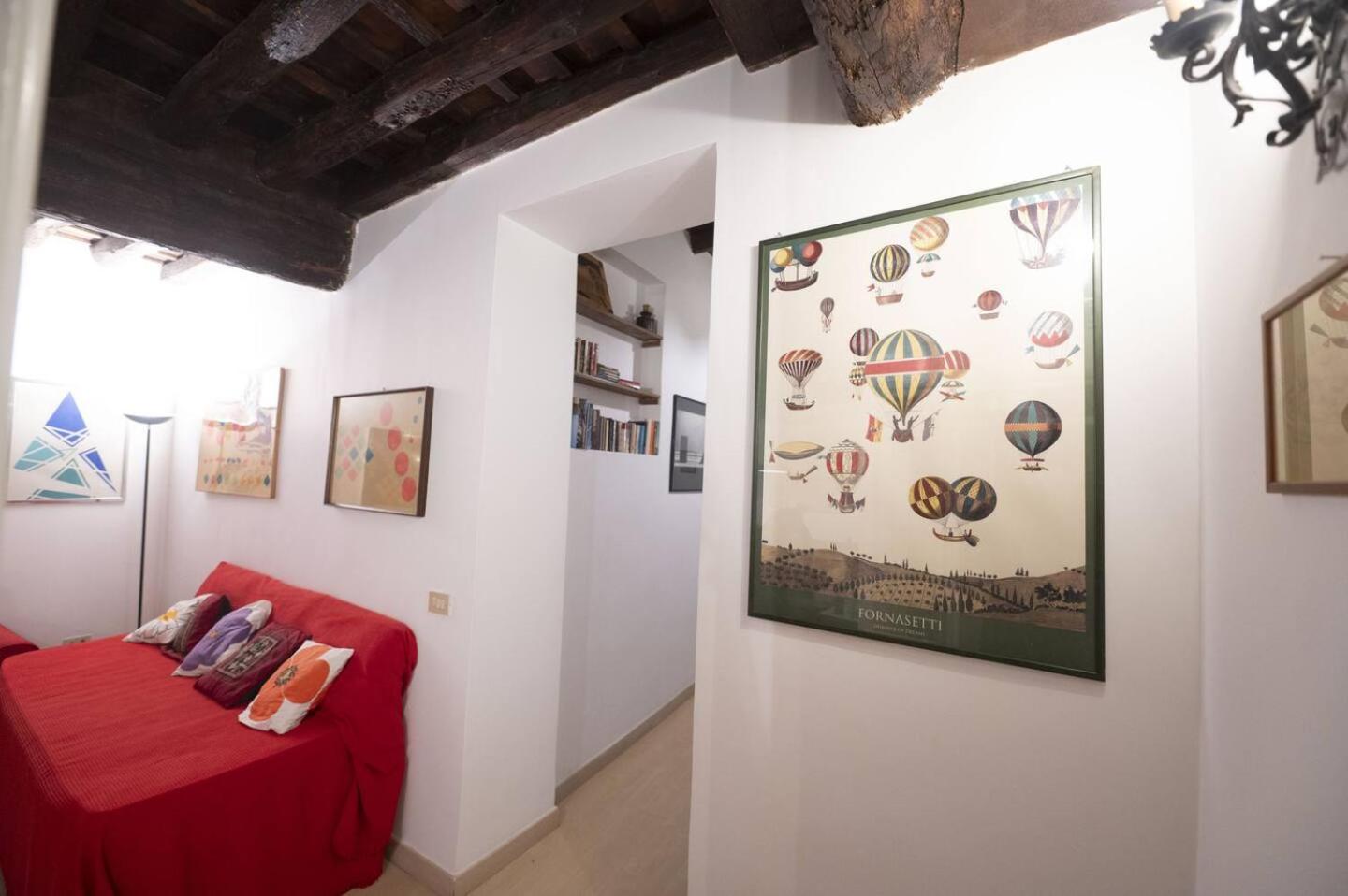 Casa Mirella near Piazza Navona, Rooftop Views