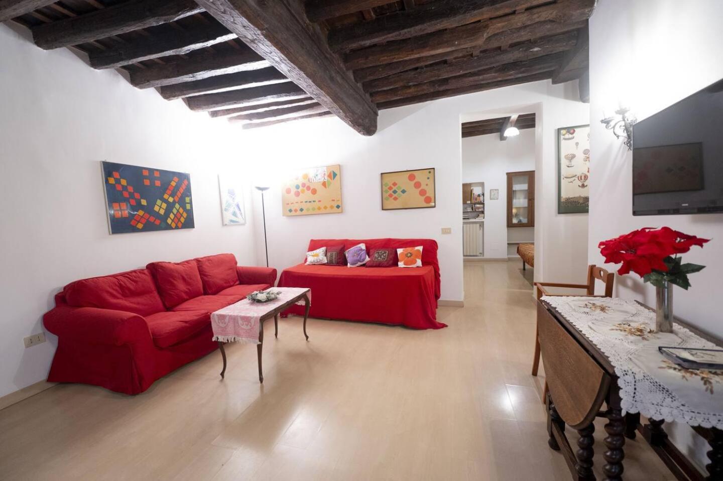 Casa Mirella near Piazza Navona, Rooftop Views