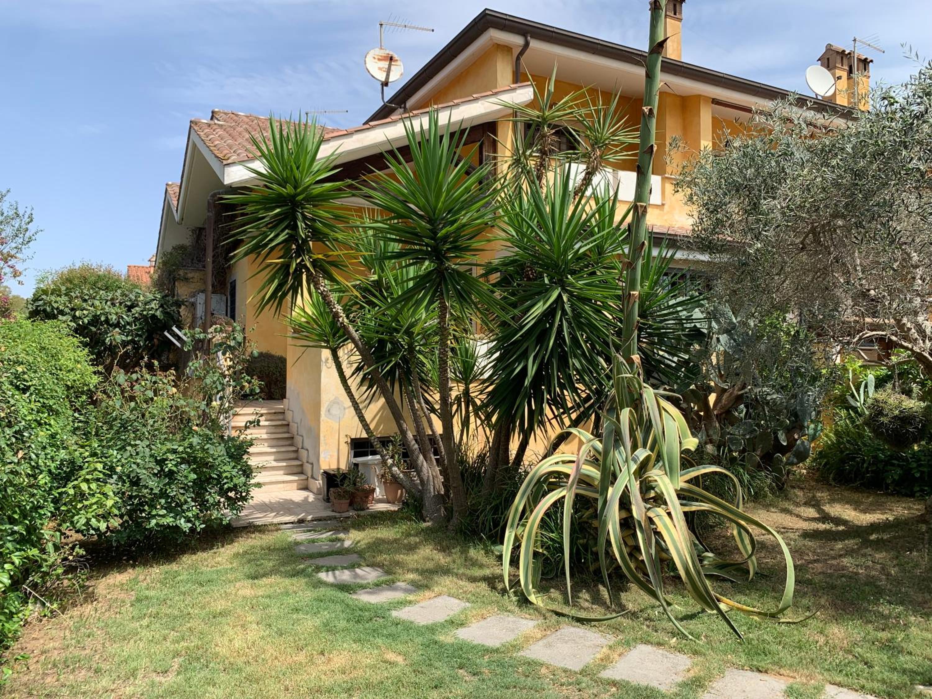 Ostia Antica Country Garden Villetta