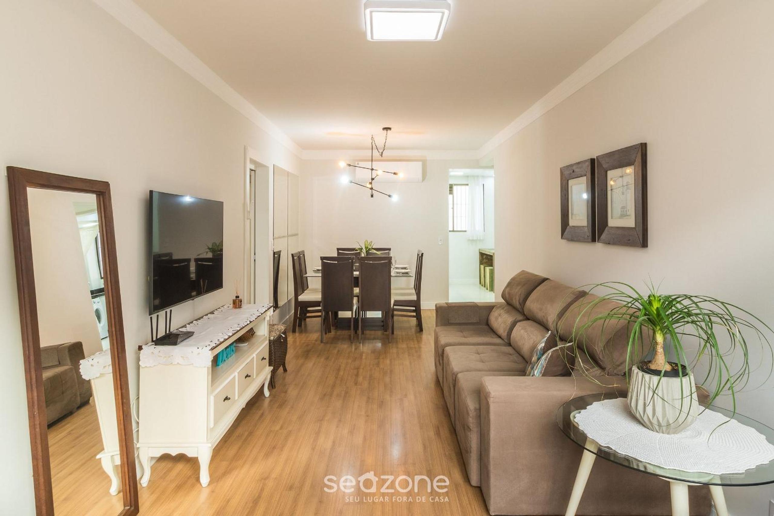 Apt w/ 3 bedrooms, 120m from the beach LHE0201