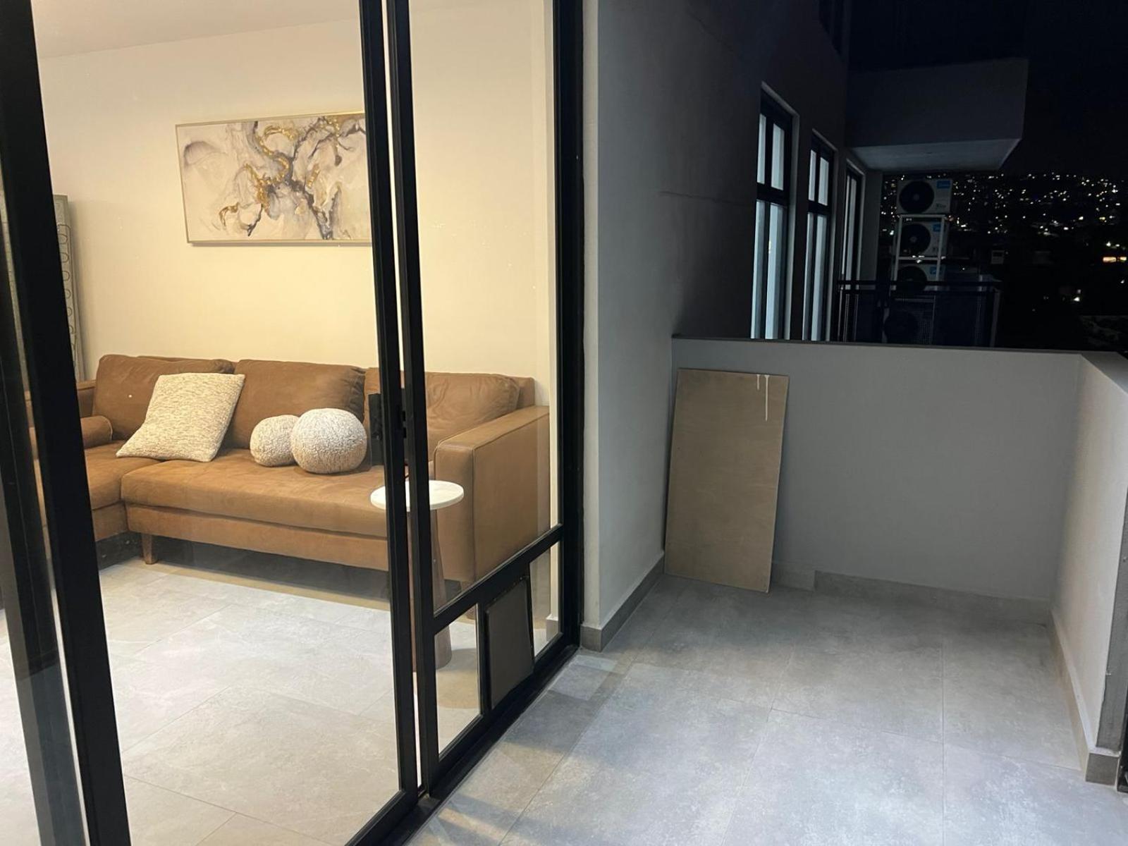 Departamento con 3 habitaciones en Torre Palmas