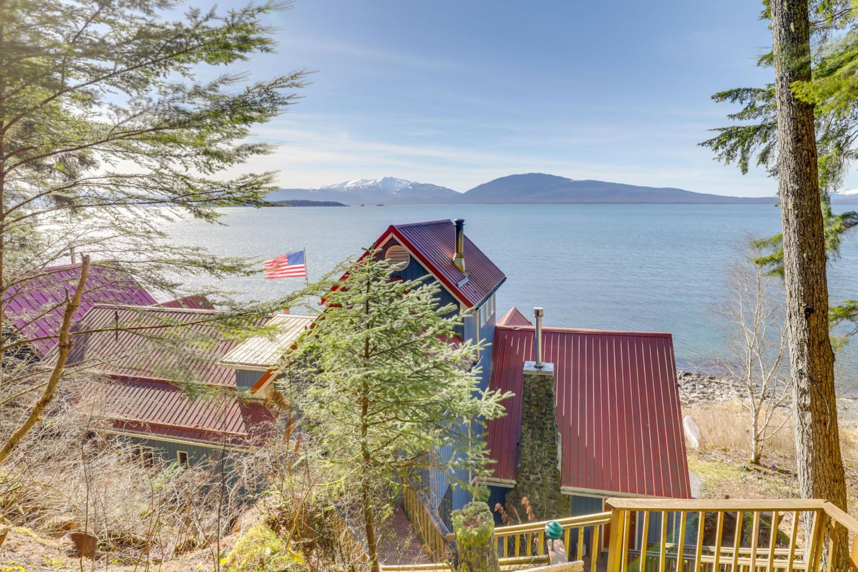 Whale Watching at Beachfront Cottage in Juneau!