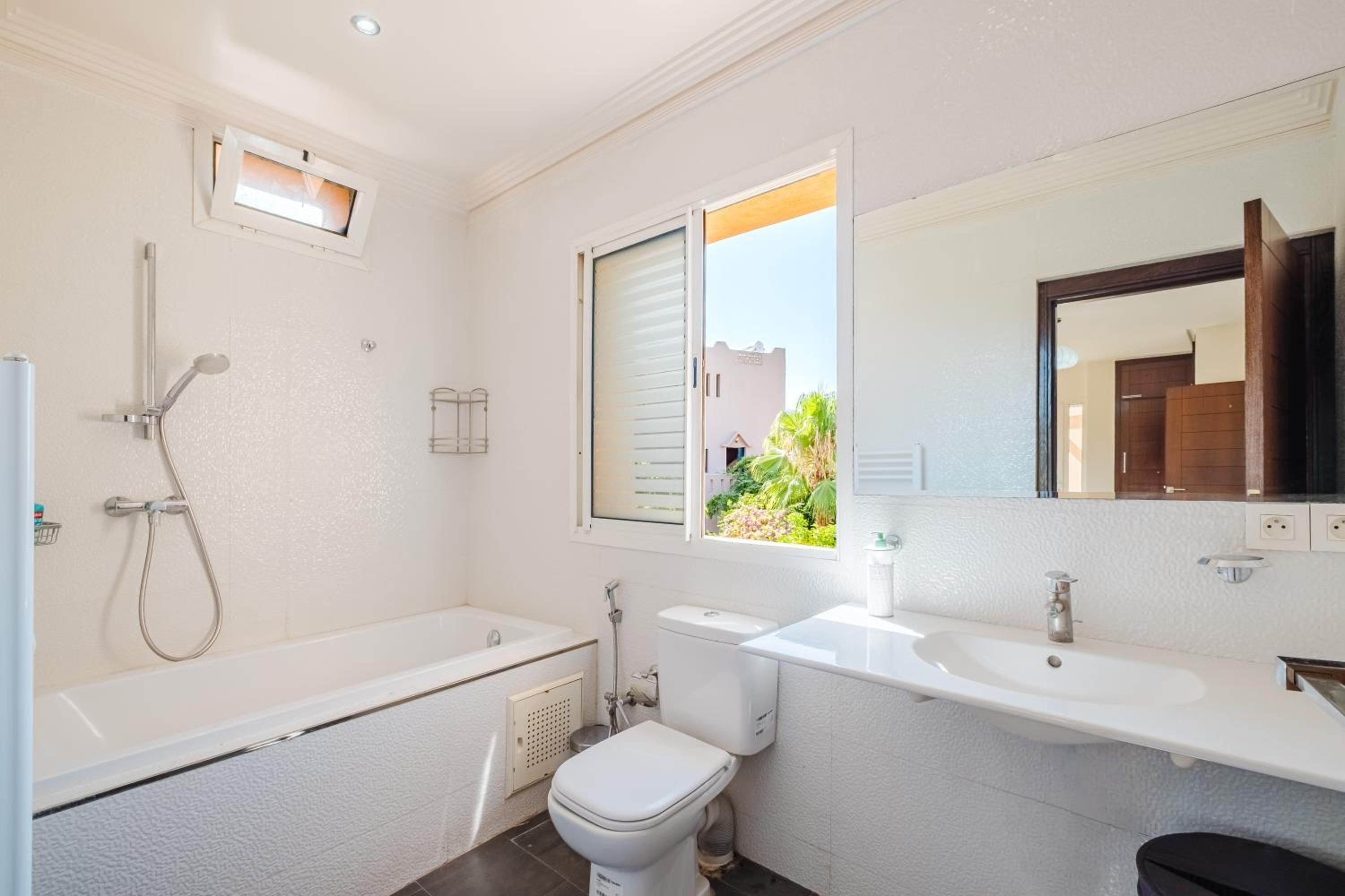 Villa Ivy 3BR Marrakech Private Pool and Breakfast 21 KM Trik Ourika