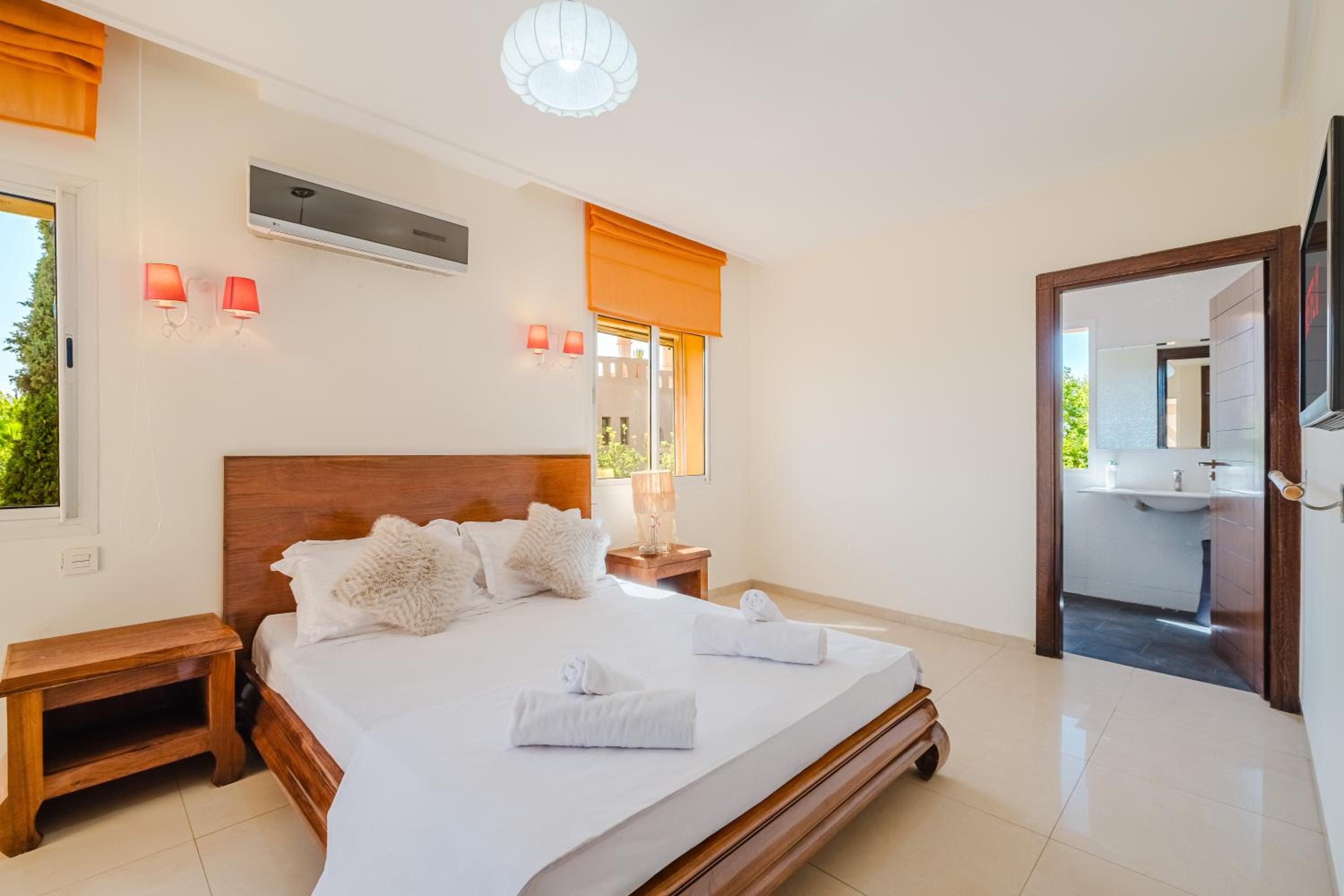 Villa Ivy 3BR Marrakech Private Pool and Breakfast 21 KM Trik Ourika