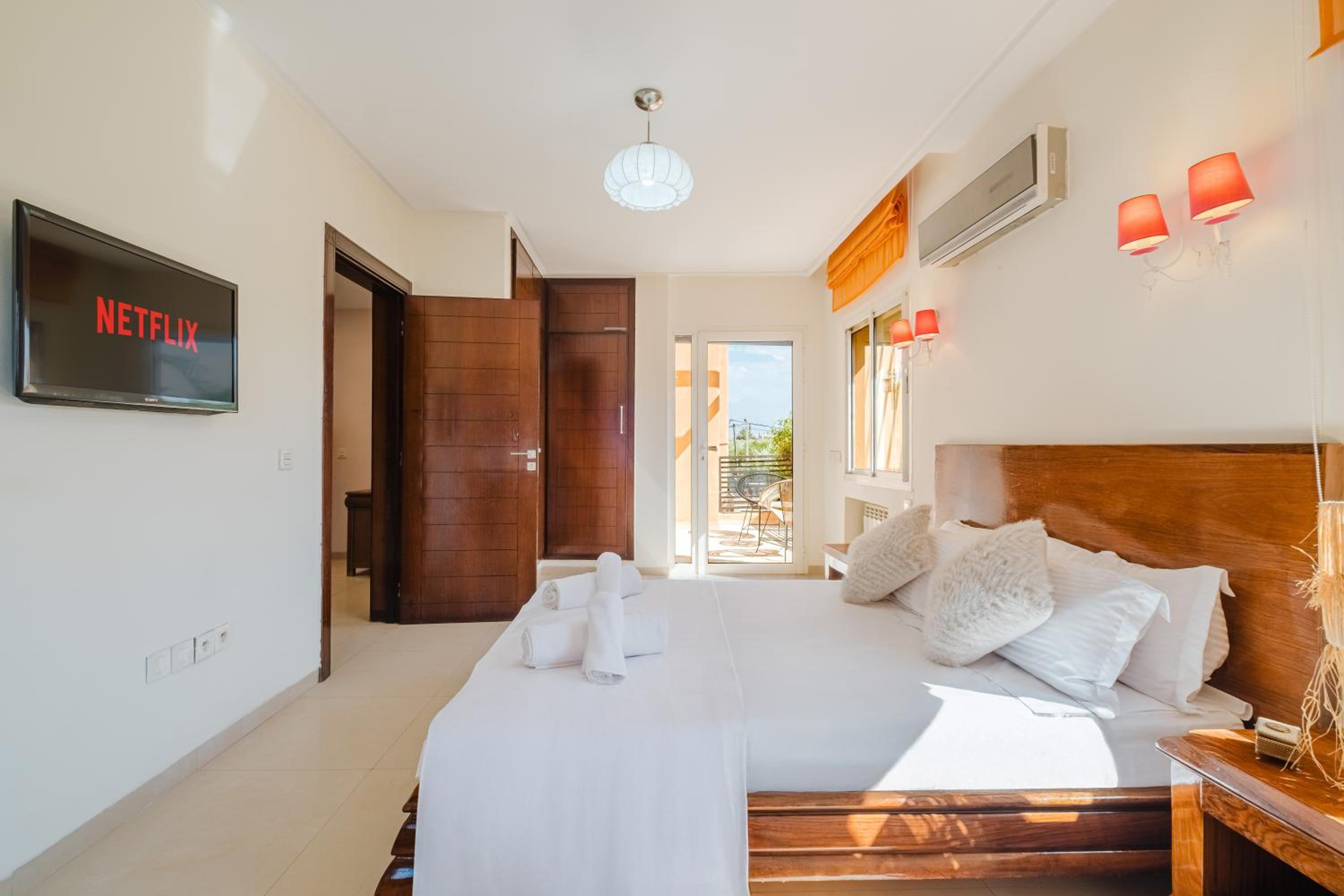 Villa Ivy 3BR Marrakech Private Pool and Breakfast 21 KM Trik Ourika