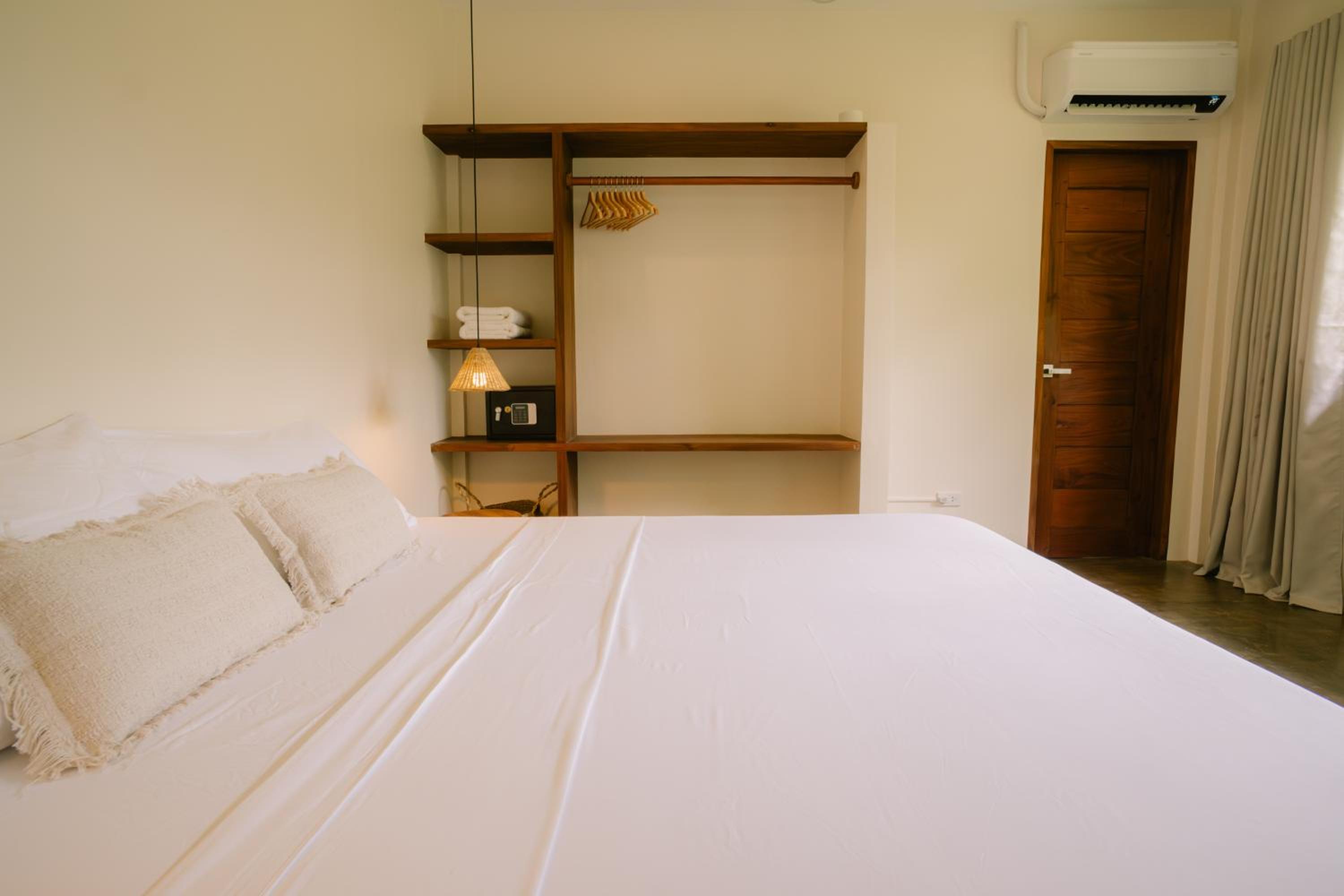 Ananda House
