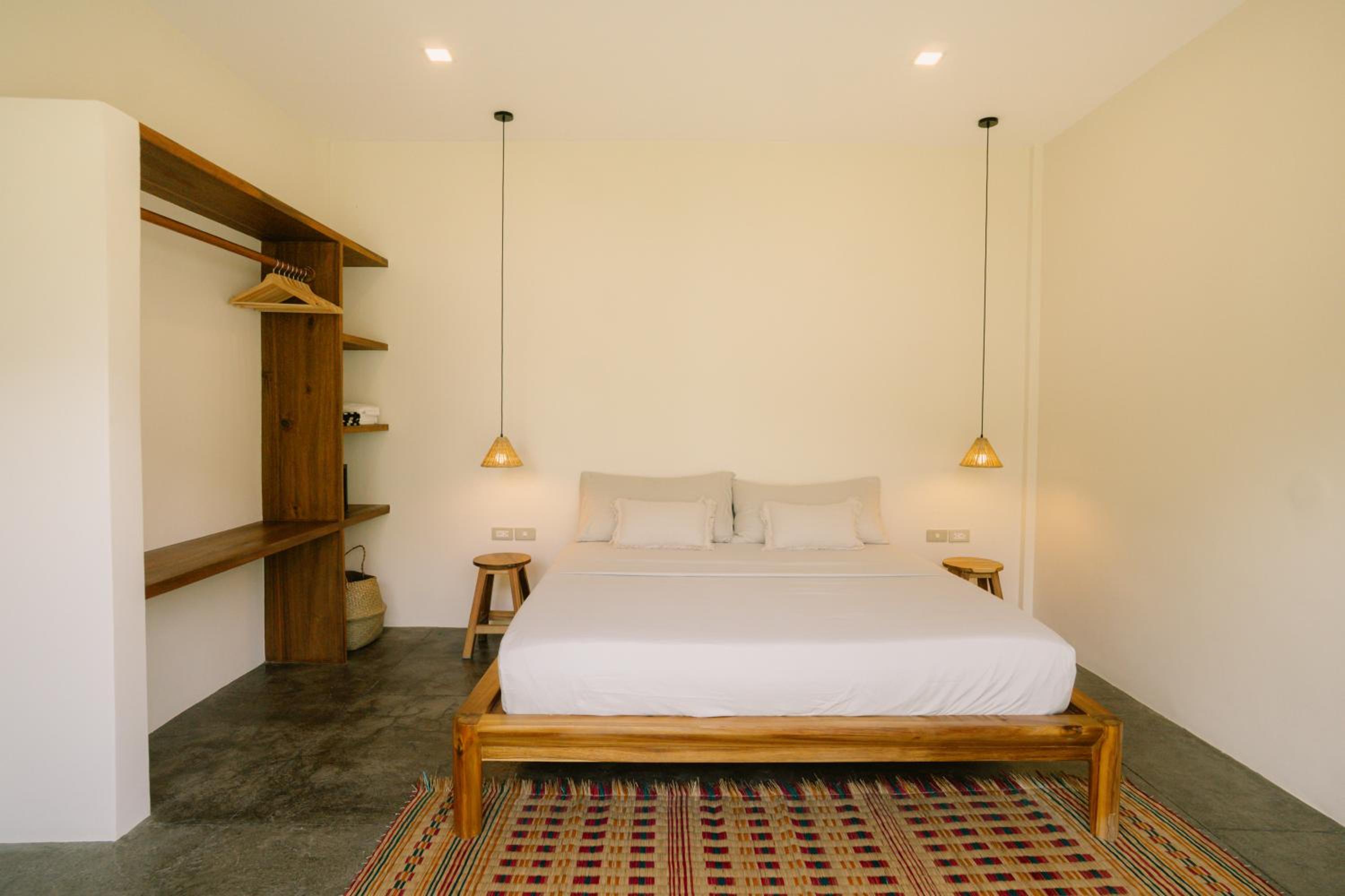 Ananda House