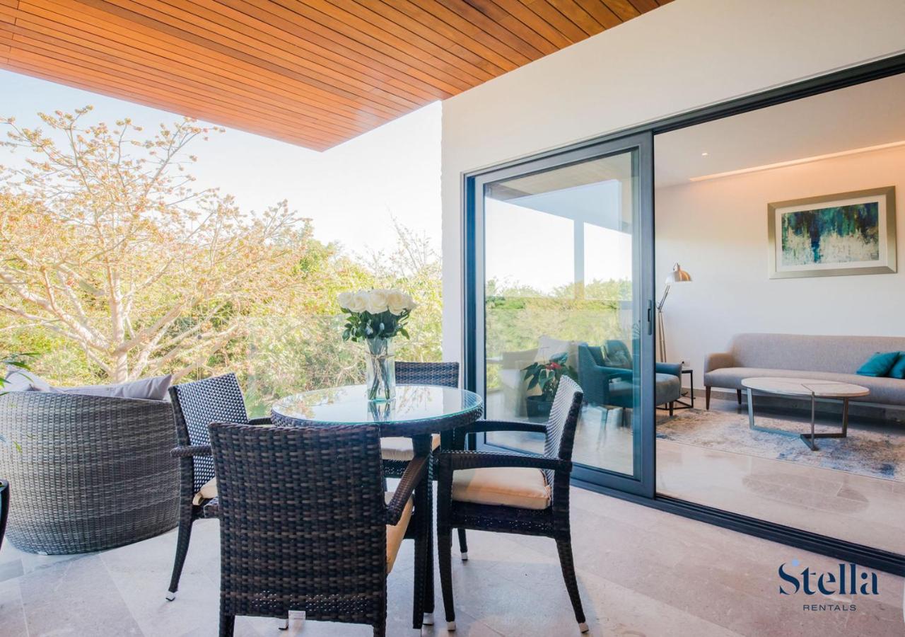 Condos with Private Jacuzzi and shared Ocean View Roof pool